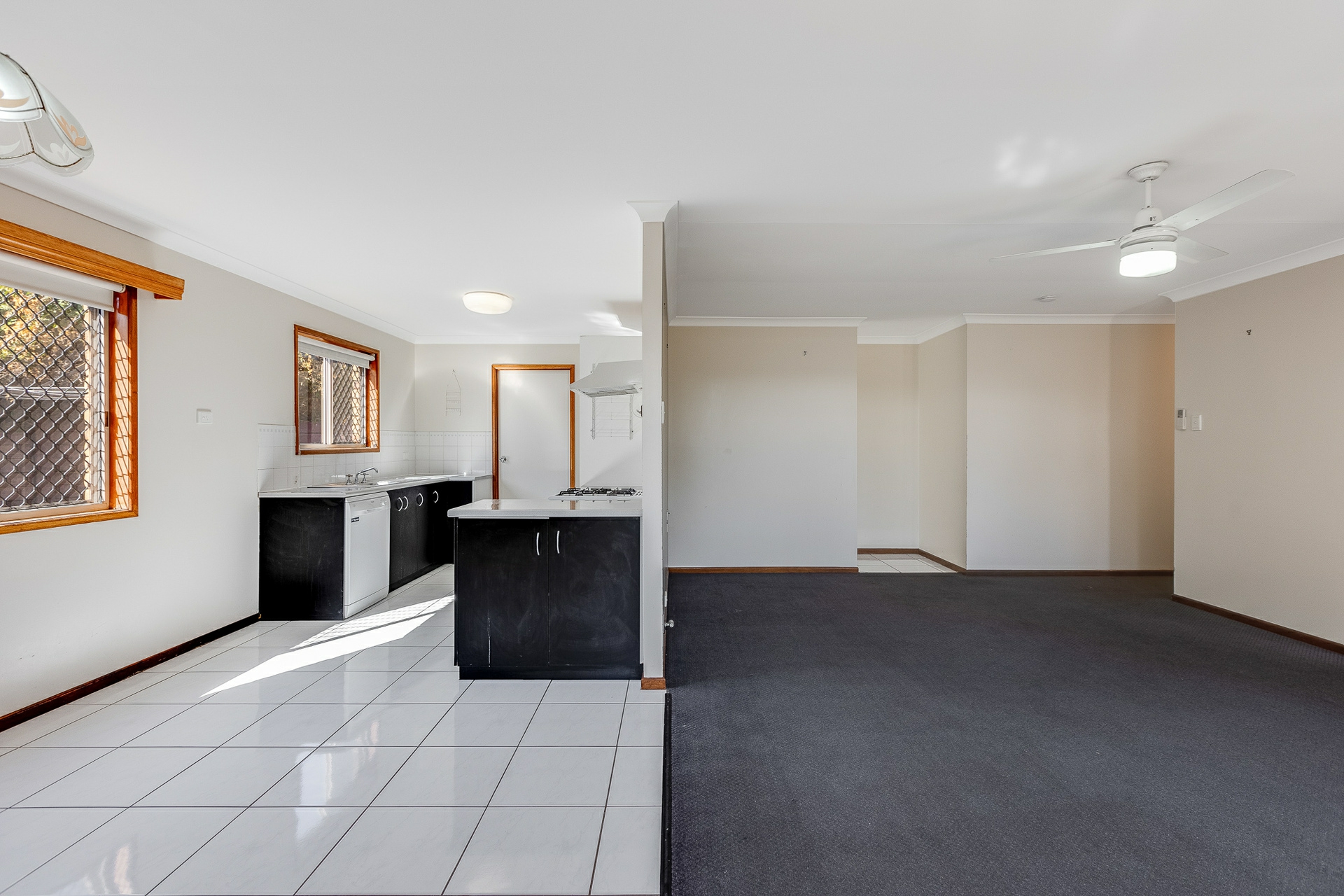 2/5 Quinlan Court, DARLING HEIGHTS