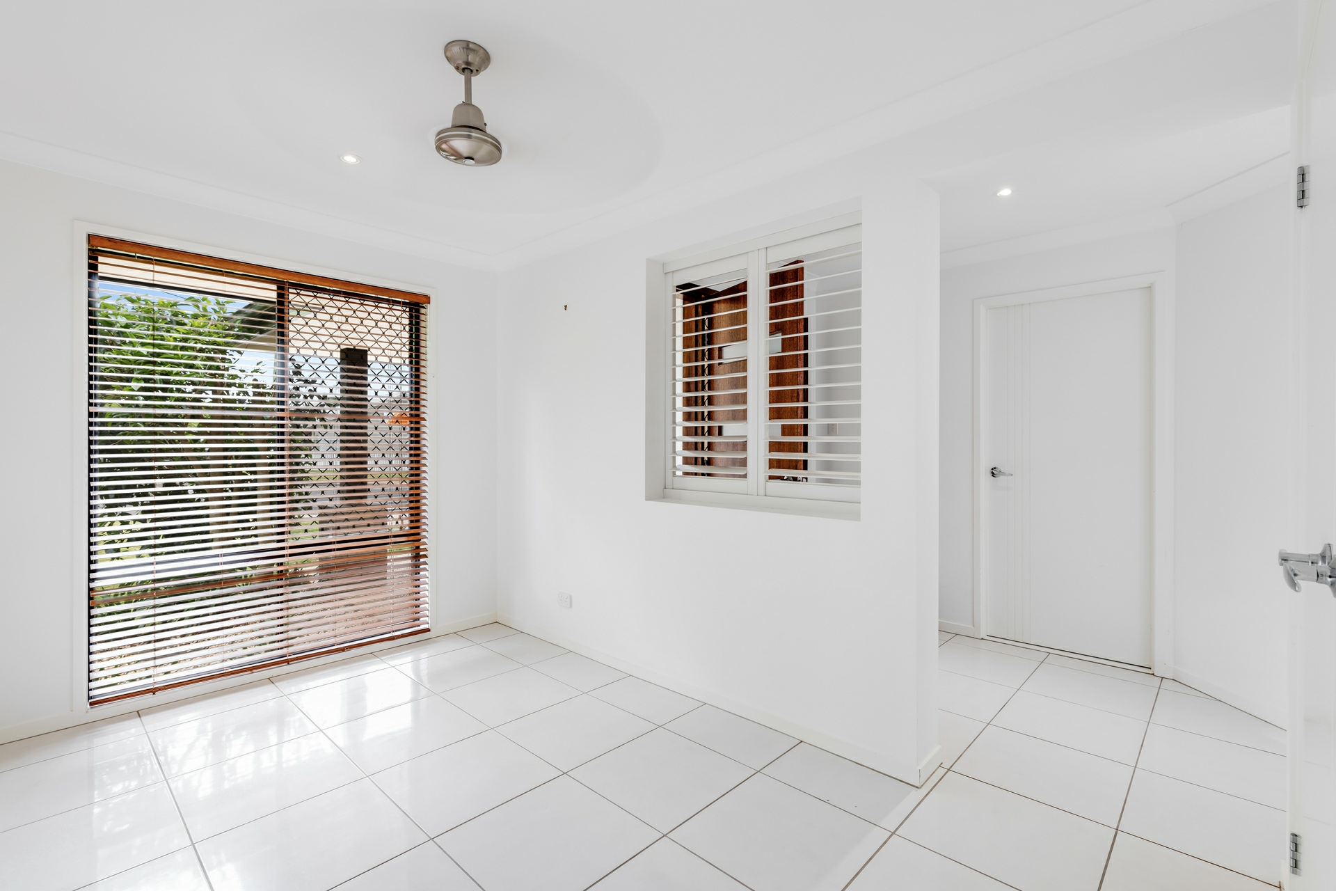 414 MacKenzie Street Middle Ridge QLD House for Sale LJ Hooker