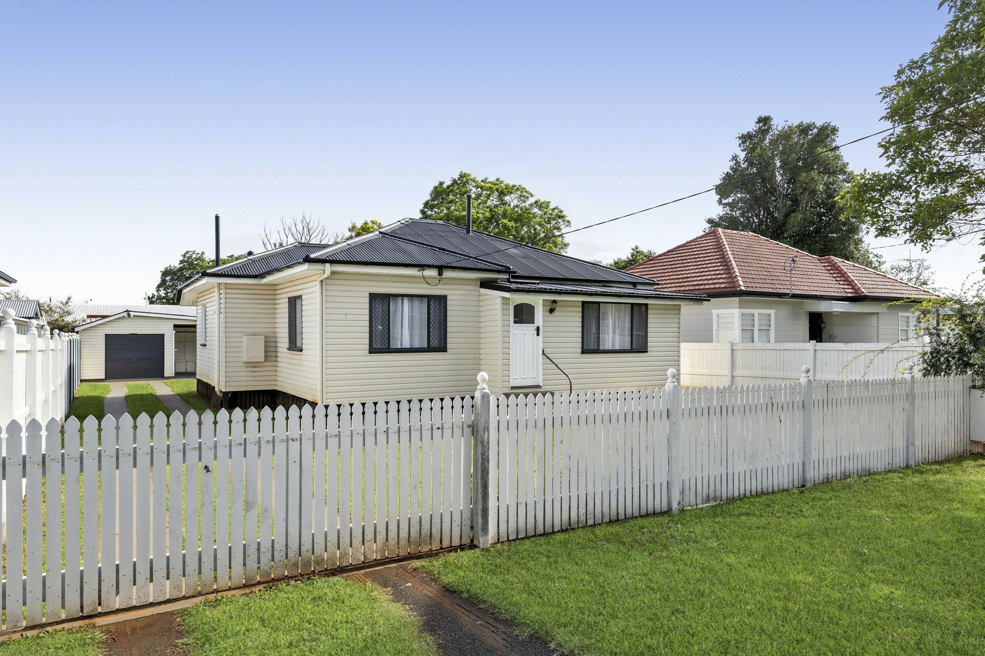 21 Charlotte Street, NEWTOWN