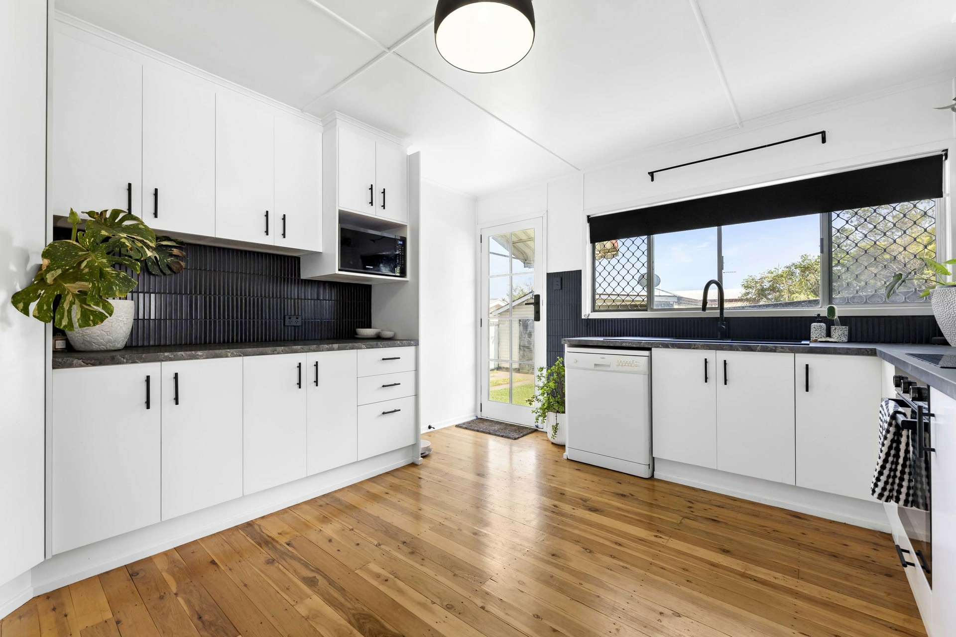 21 Charlotte Street, NEWTOWN