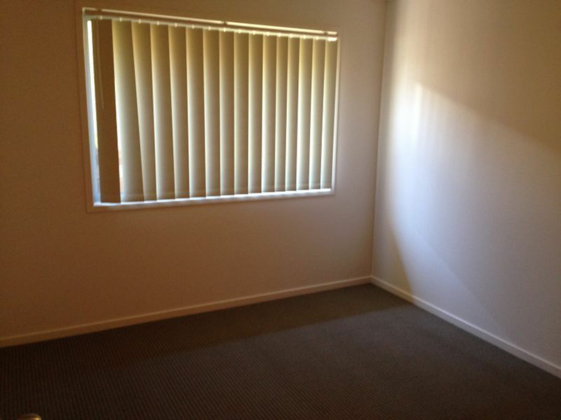 1/11 Carlin Street, GLENVALE