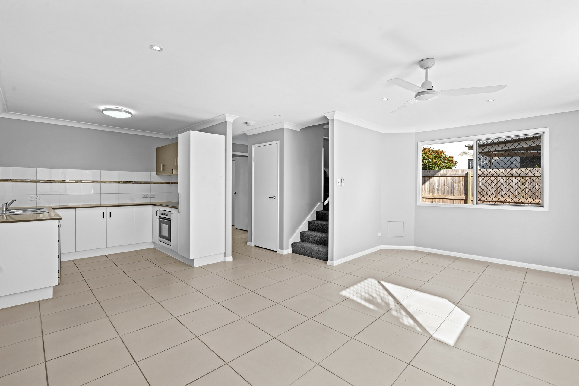 4/303 Bridge Street, NEWTOWN