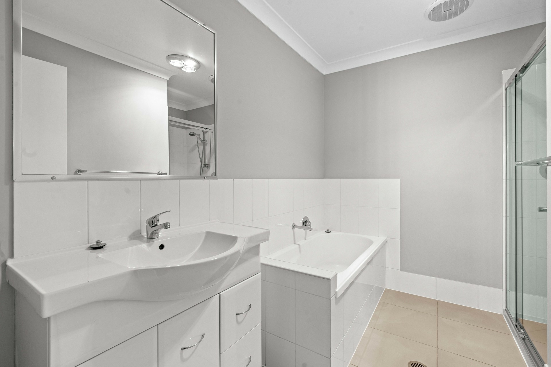 4/303 Bridge Street, NEWTOWN