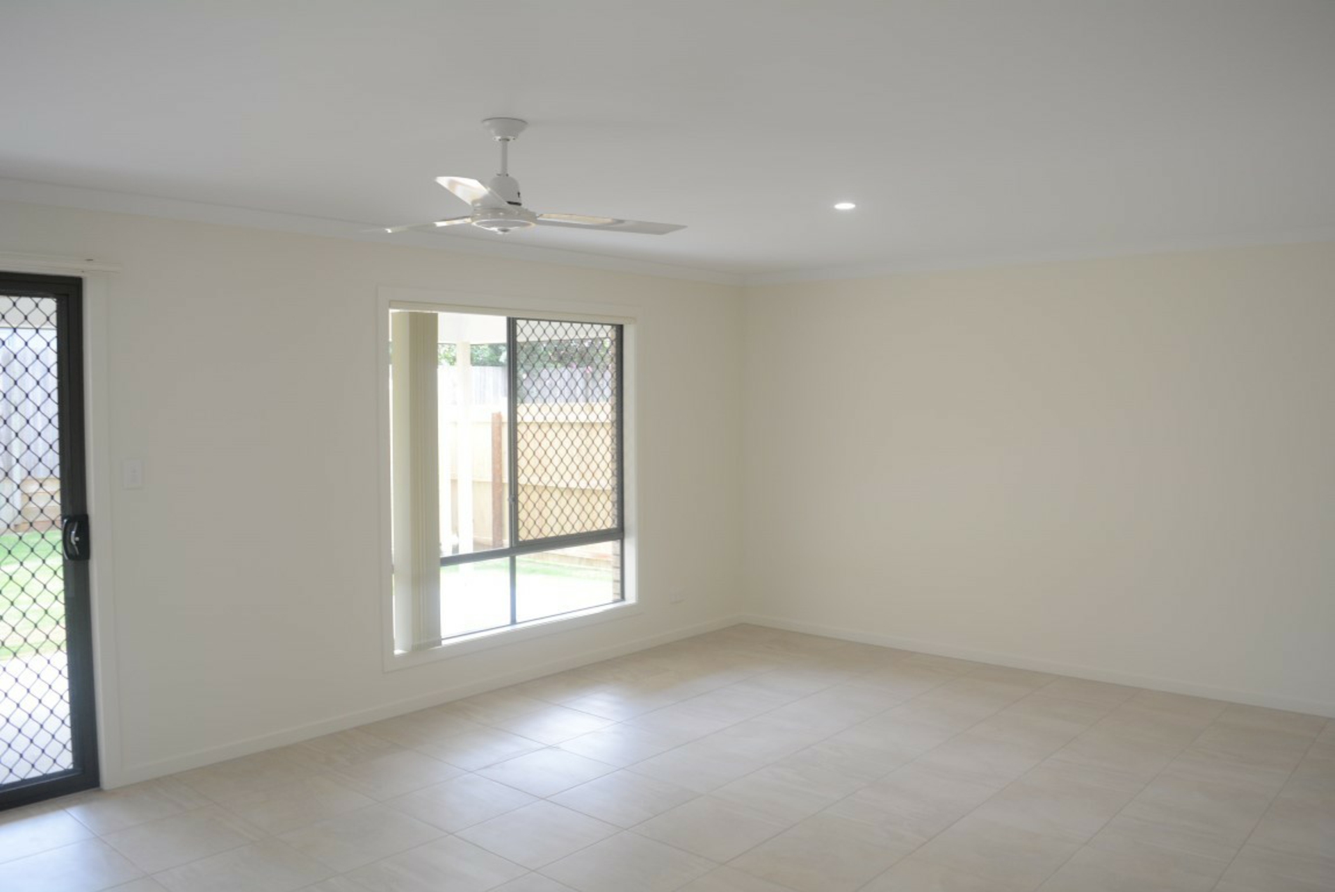 34/13 Andersson Court, HIGHFIELDS