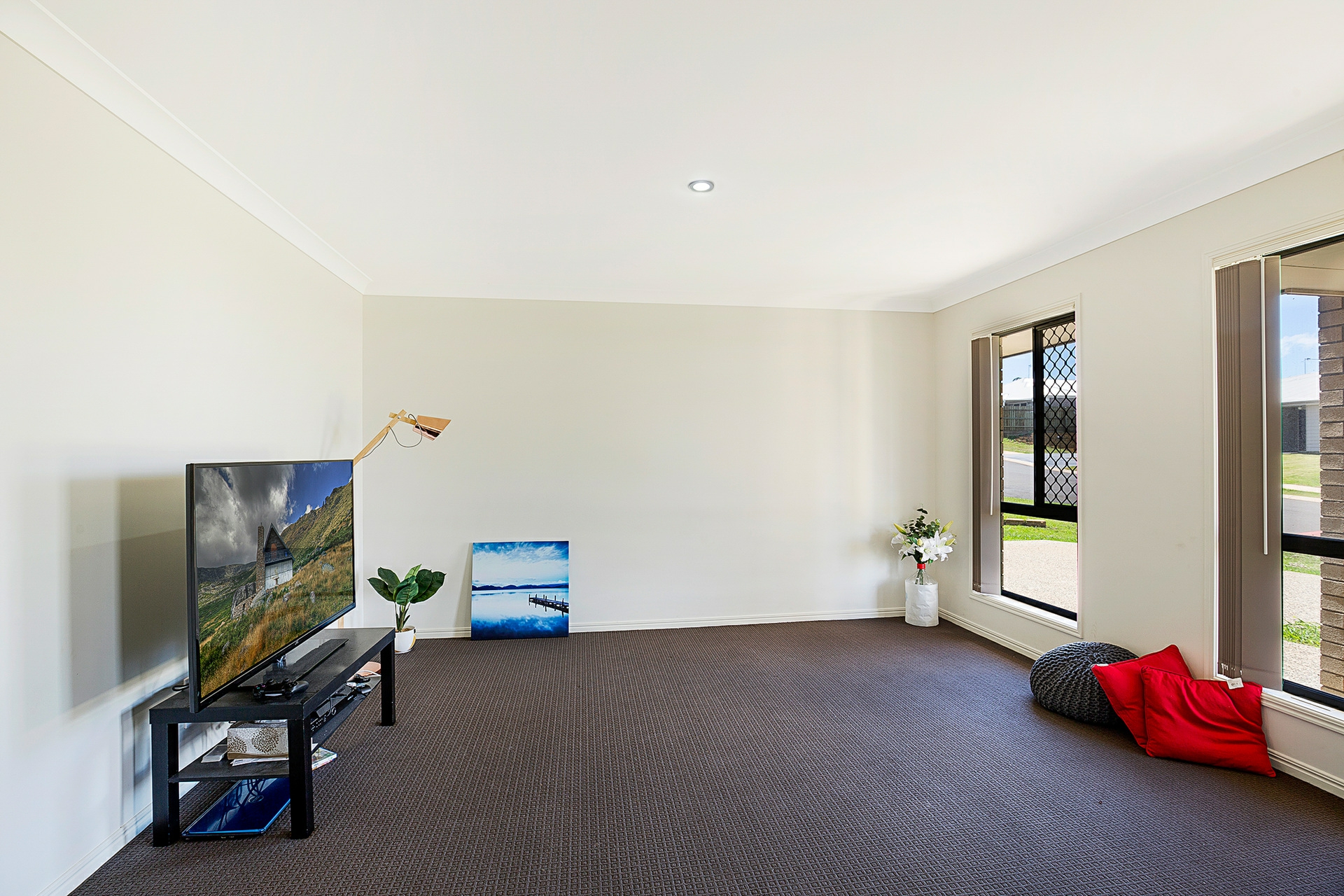 12 McMorrow Street, KEARNEYS SPRING