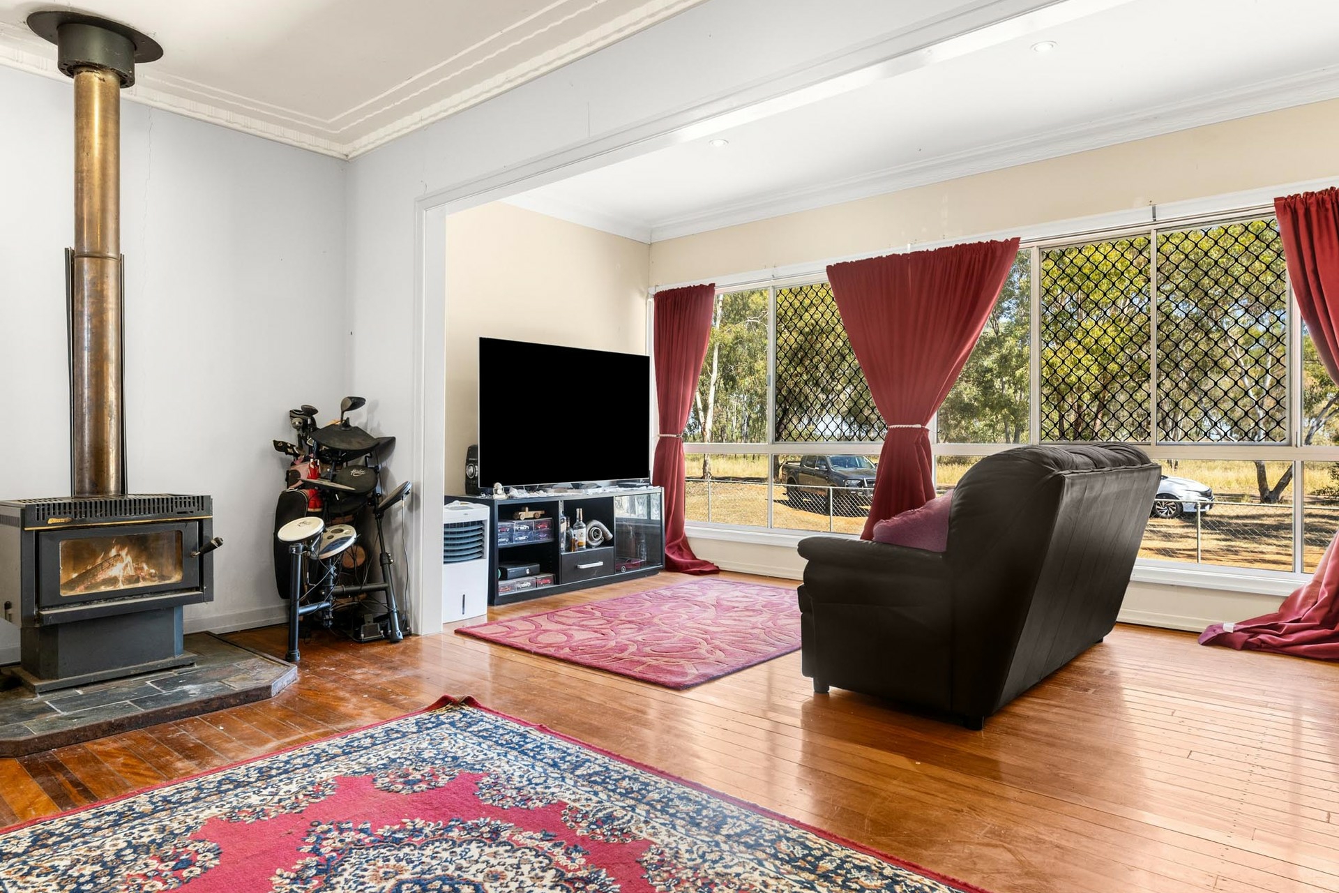30 Ramsay Street — photo 3 of 8