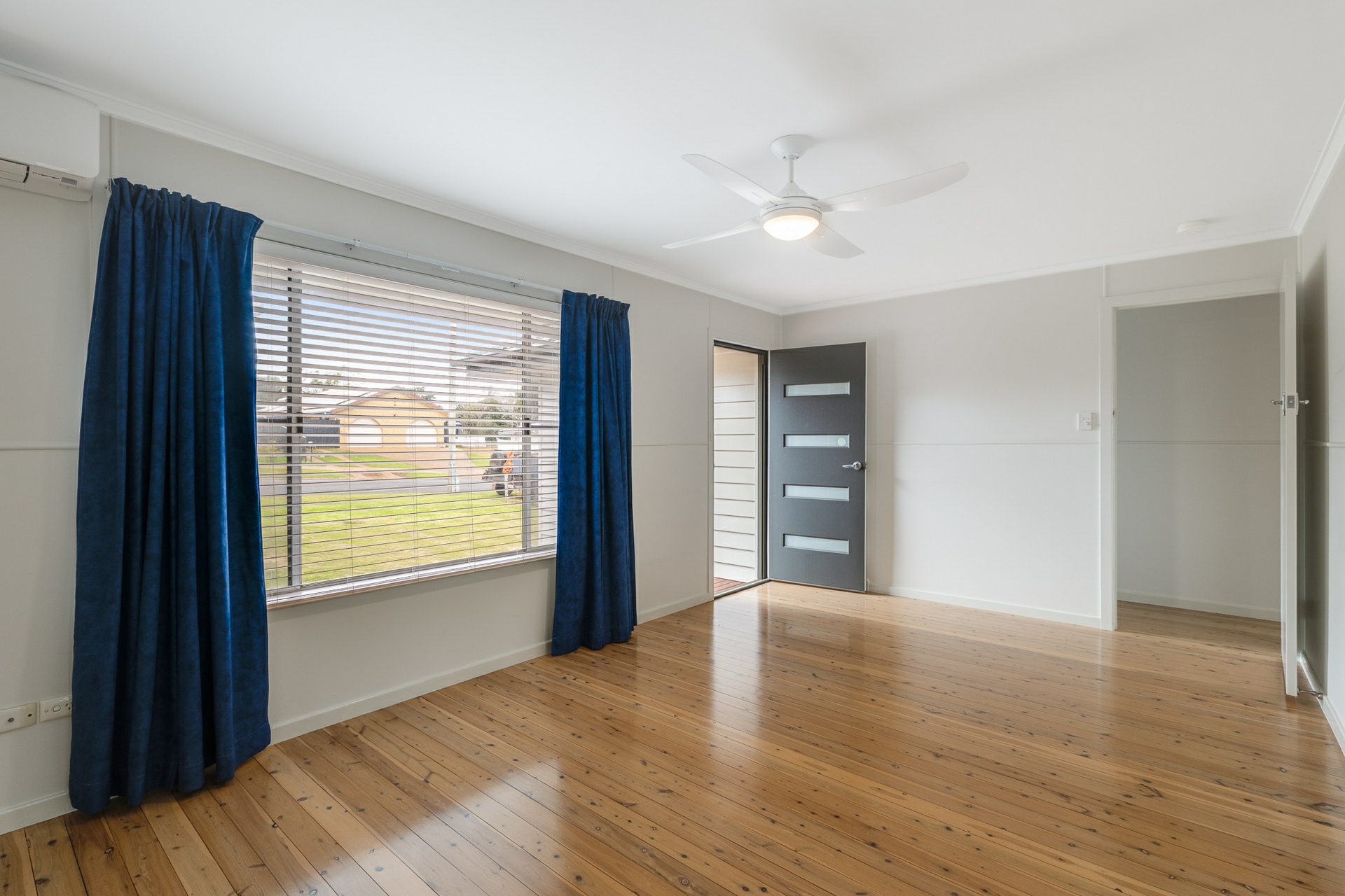 53 Rowbotham Street — photo 3 of 17