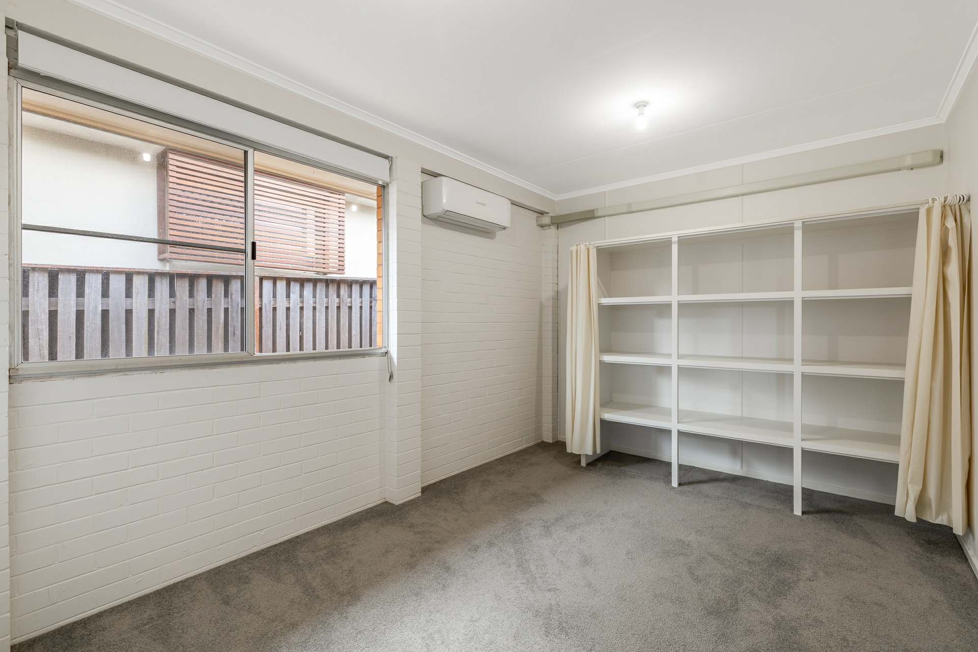 53 Rowbotham Street — photo 10 of 17