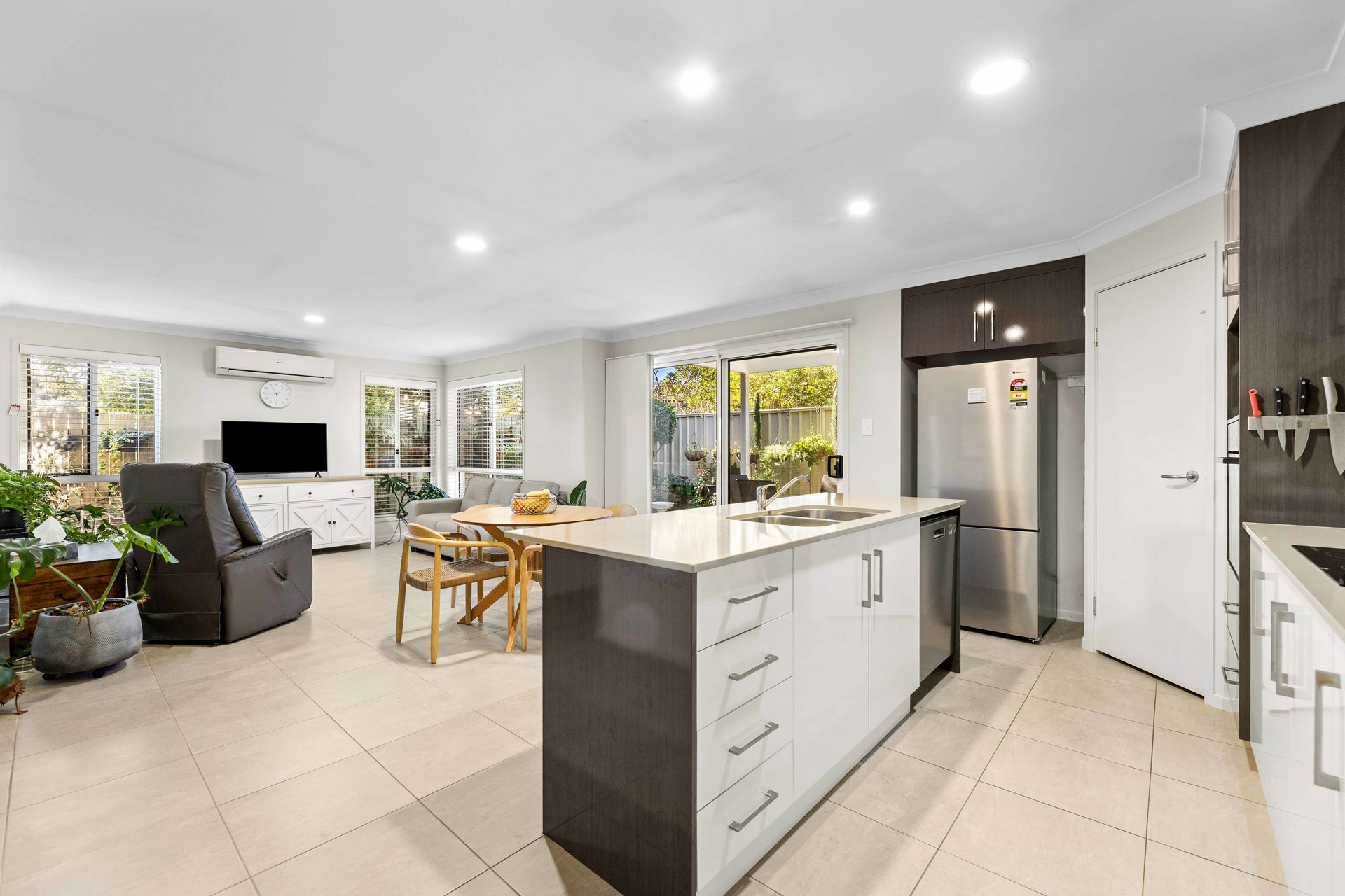 3/77 Long Street — photo 3 of 13