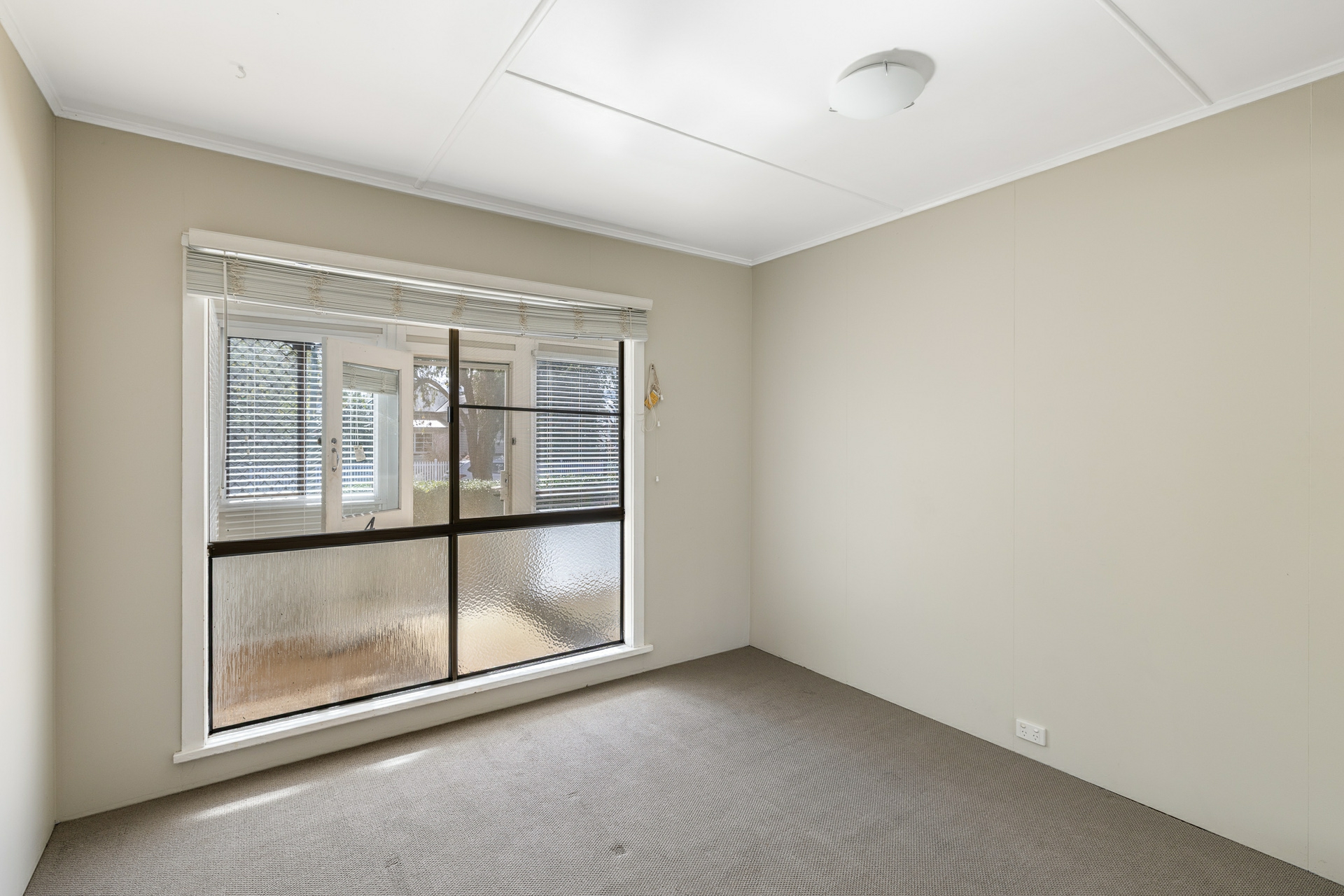 4 Wombyra Street — photo 5 of 10
