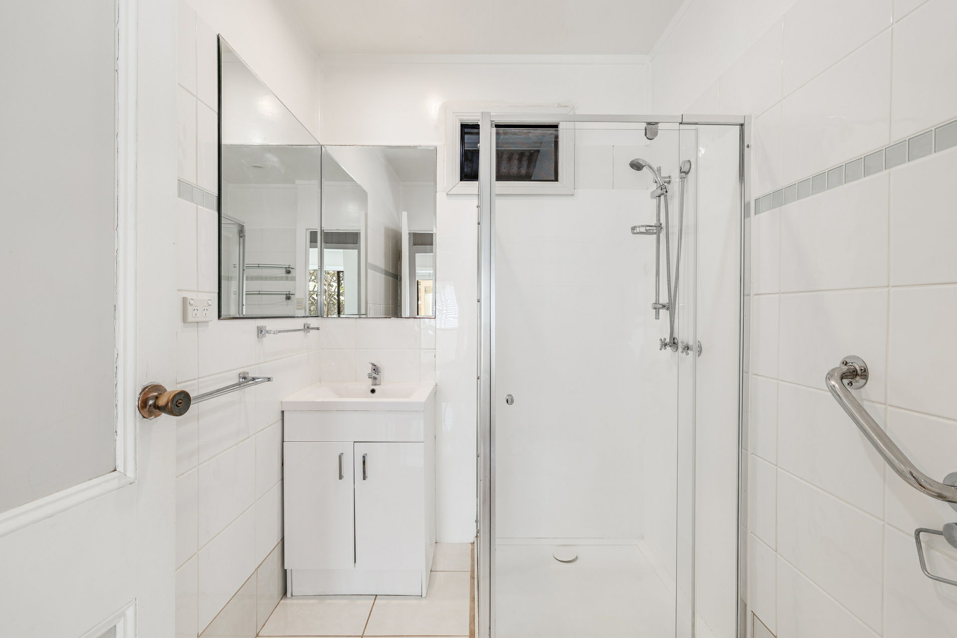 4 Wombyra Street — photo 8 of 10