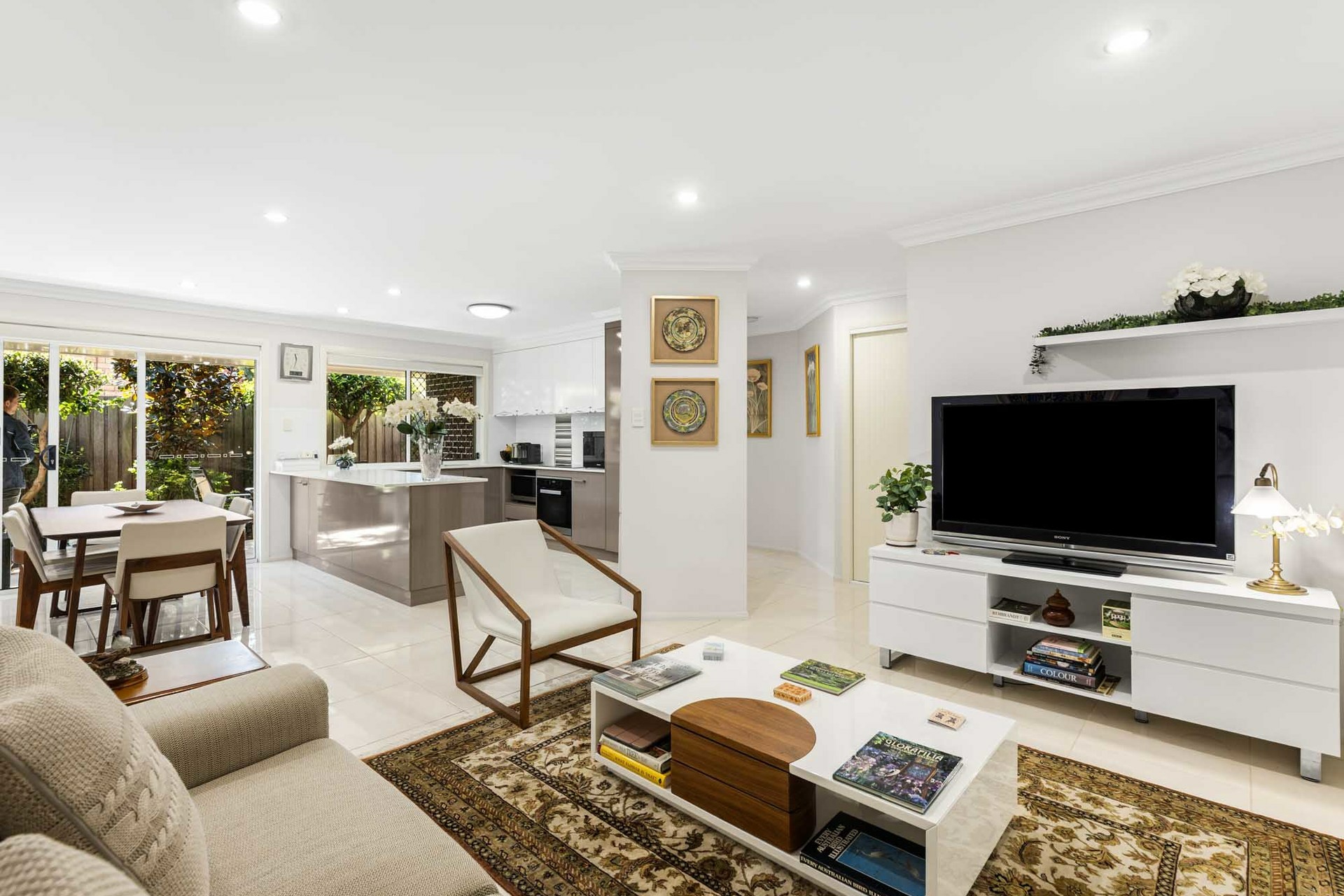 2/310A Hume Street — photo 6 of 20