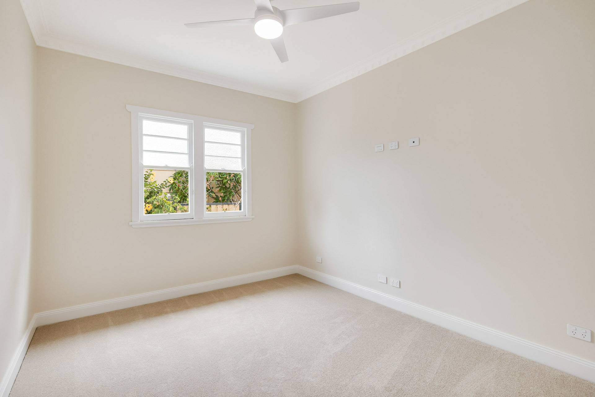 6 Loye Street — photo 13 of 25