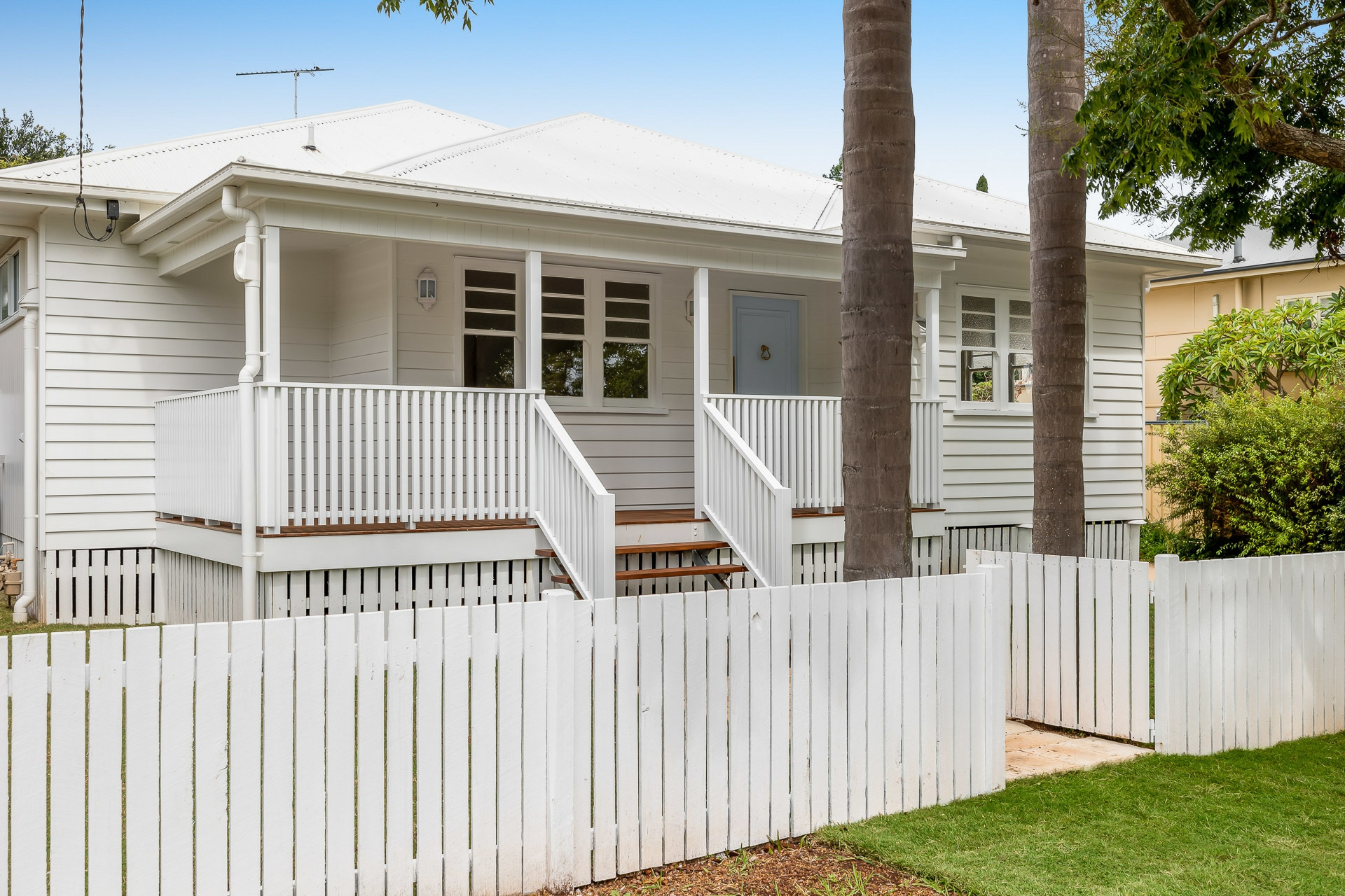 6 Loye Street — photo 24 of 25
