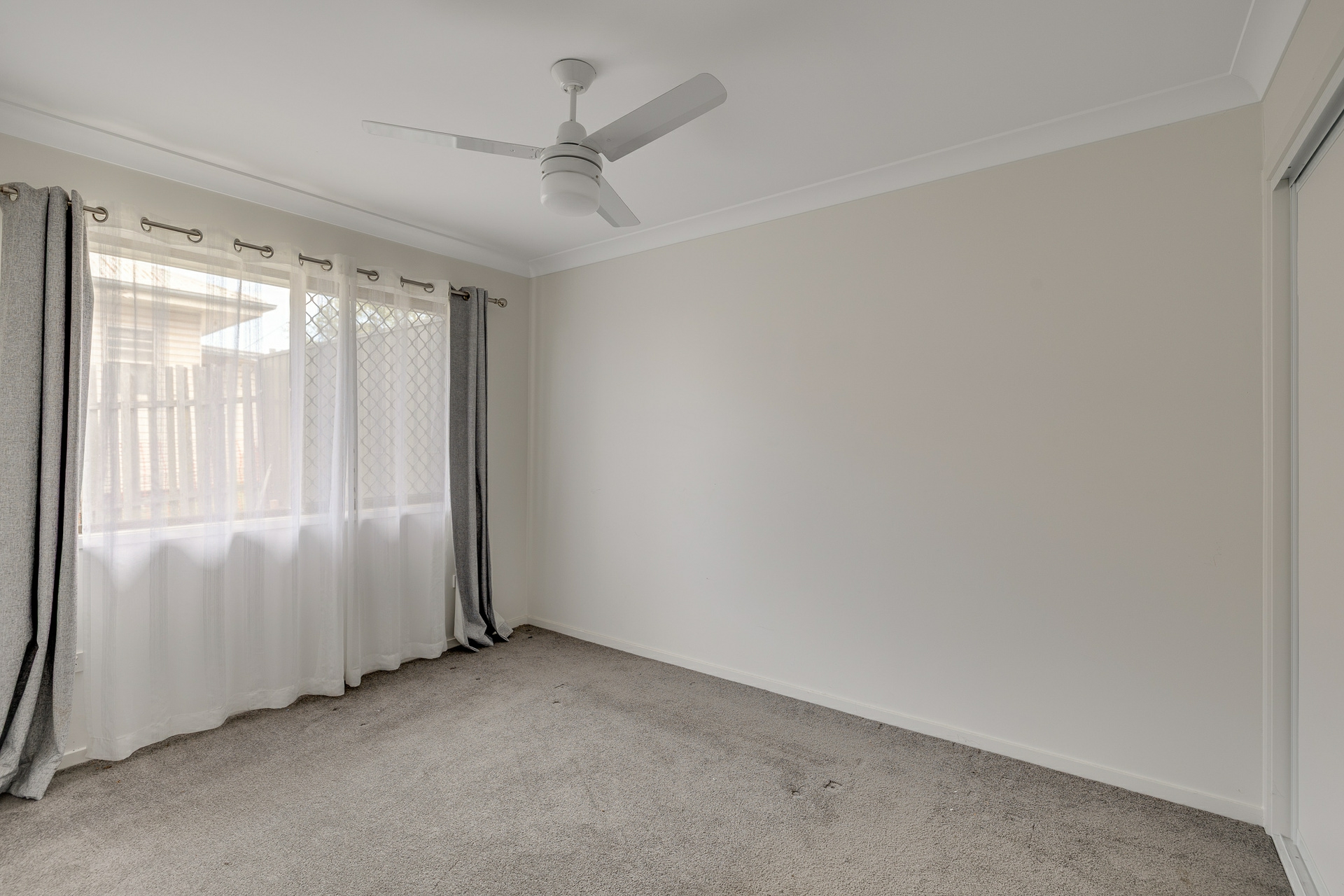4/7 Stradbroke Street — photo 6 of 10