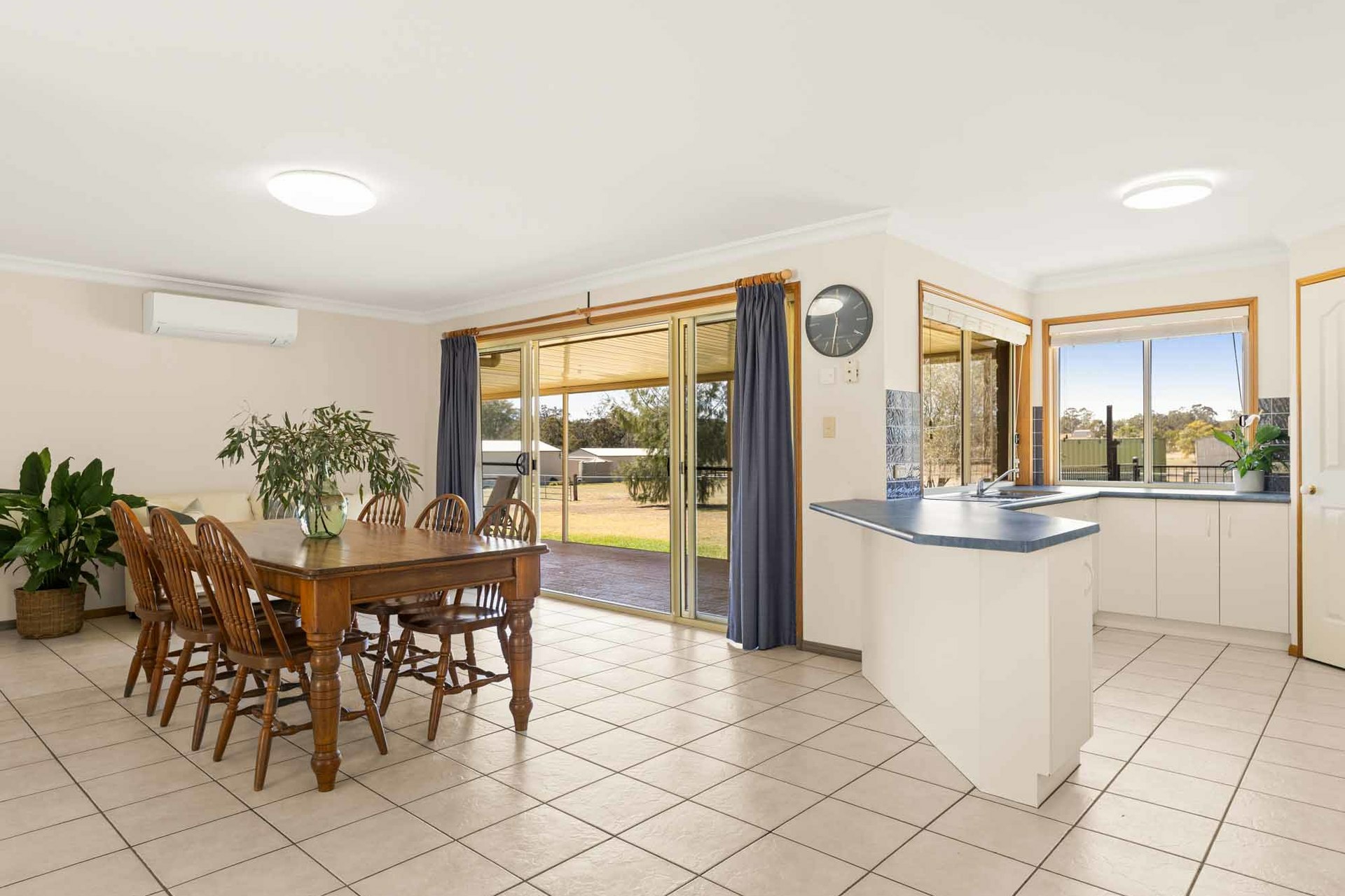 46 Kleinton School Road — photo 3 of 26