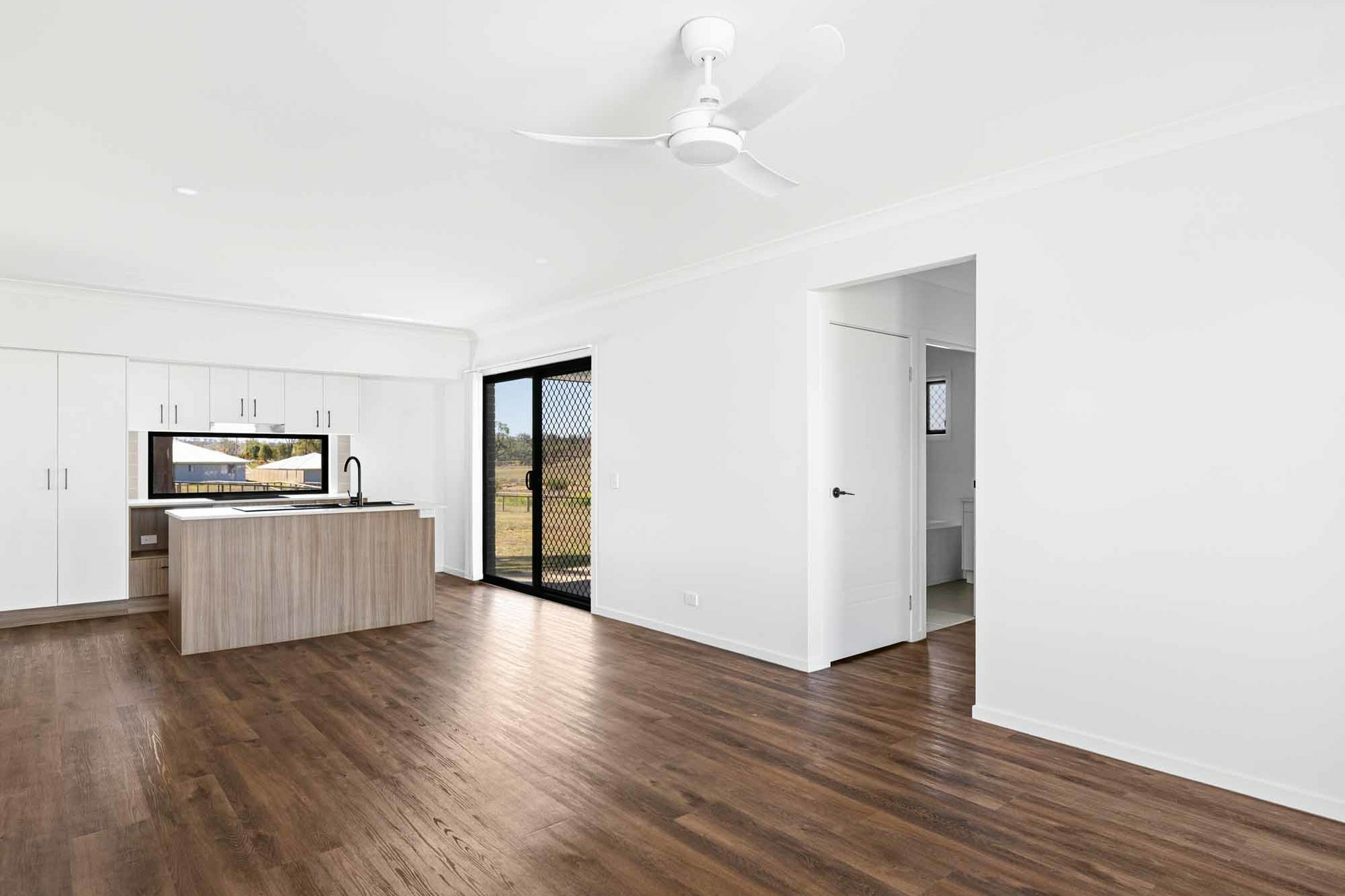 32 Aquila Drive — photo 4 of 18