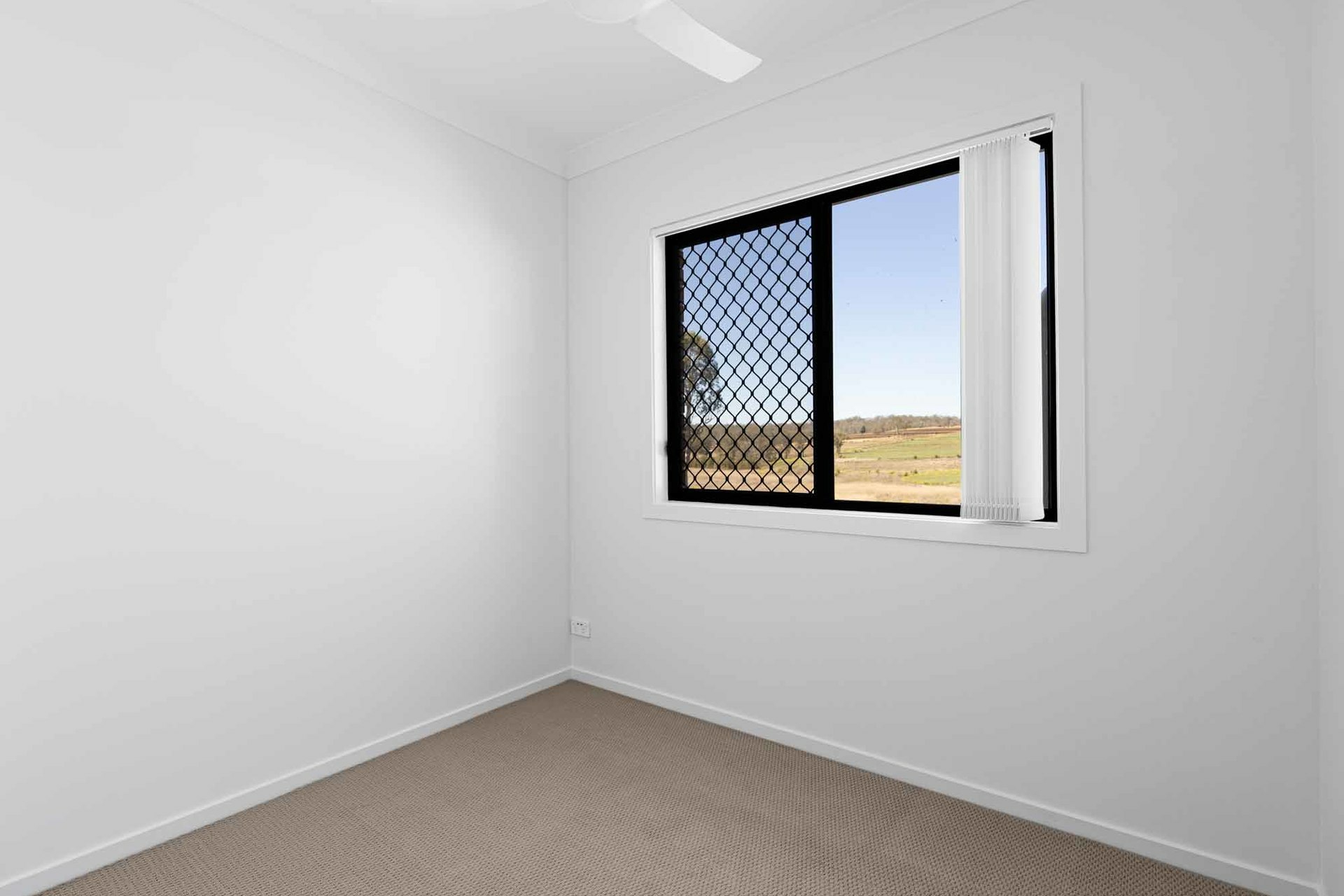 32 Aquila Drive — photo 5 of 18