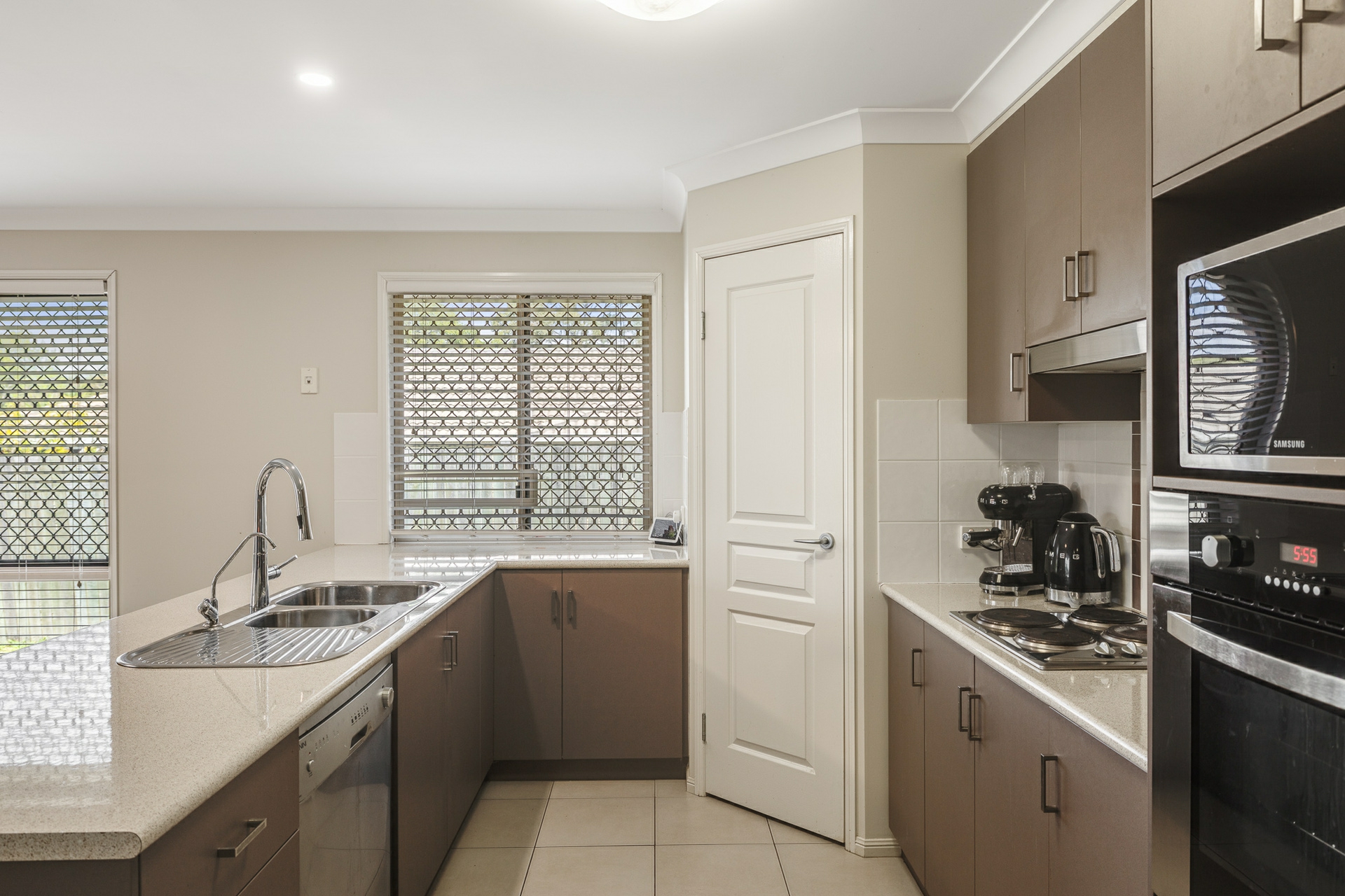 12 Barwick Court — photo 3 of 18