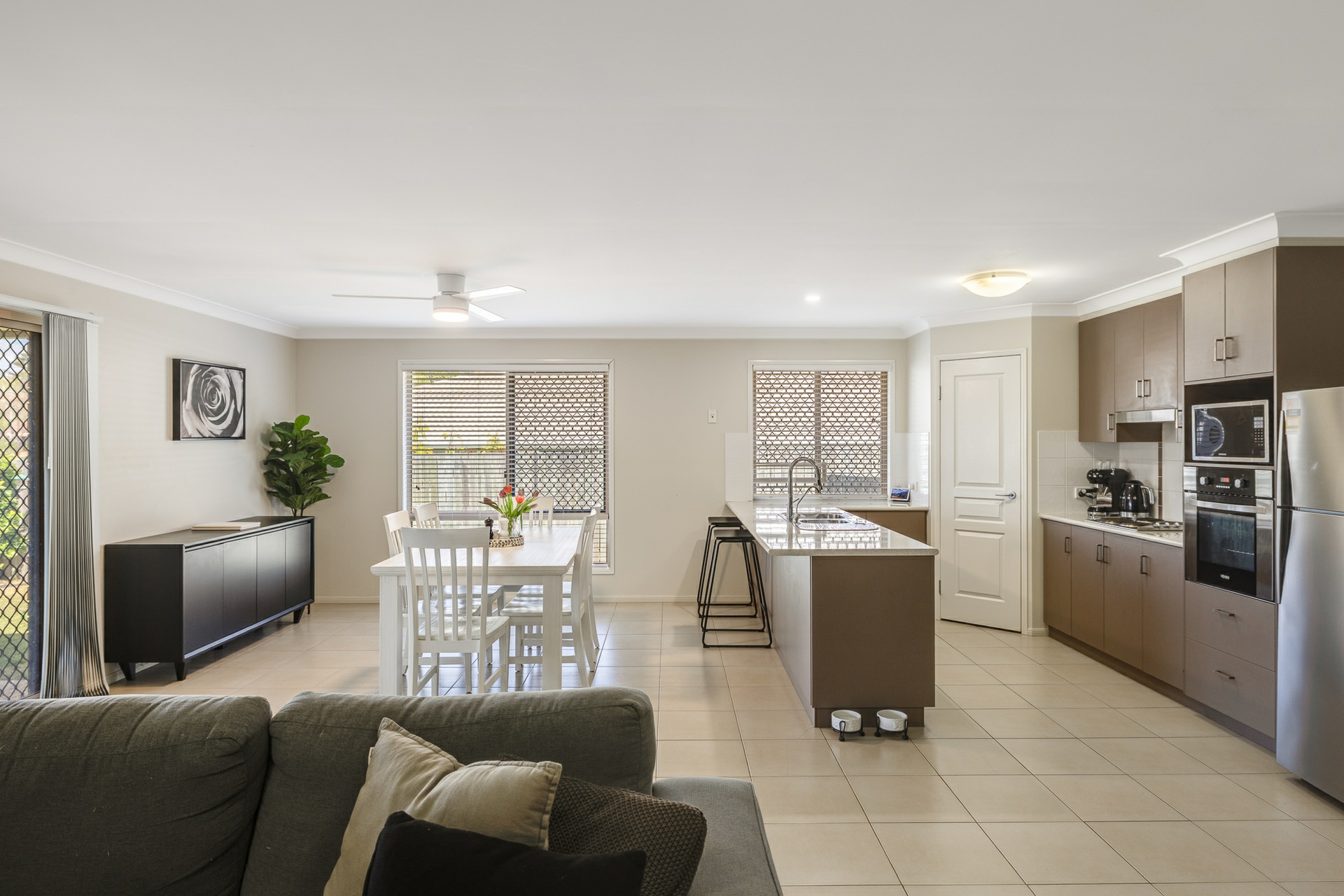 12 Barwick Court — photo 7 of 18