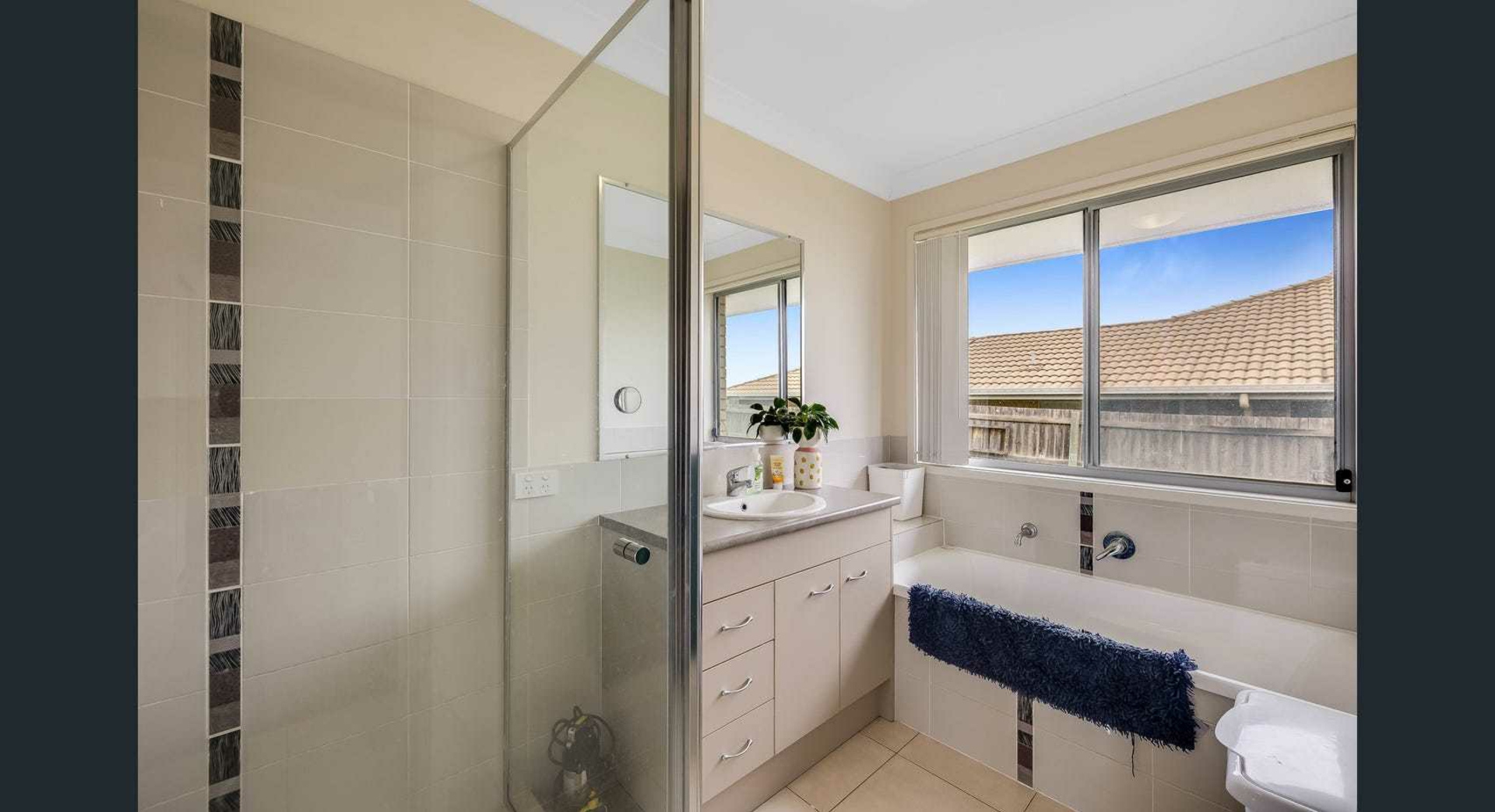 26 Cashmore Street — photo 7 of 11