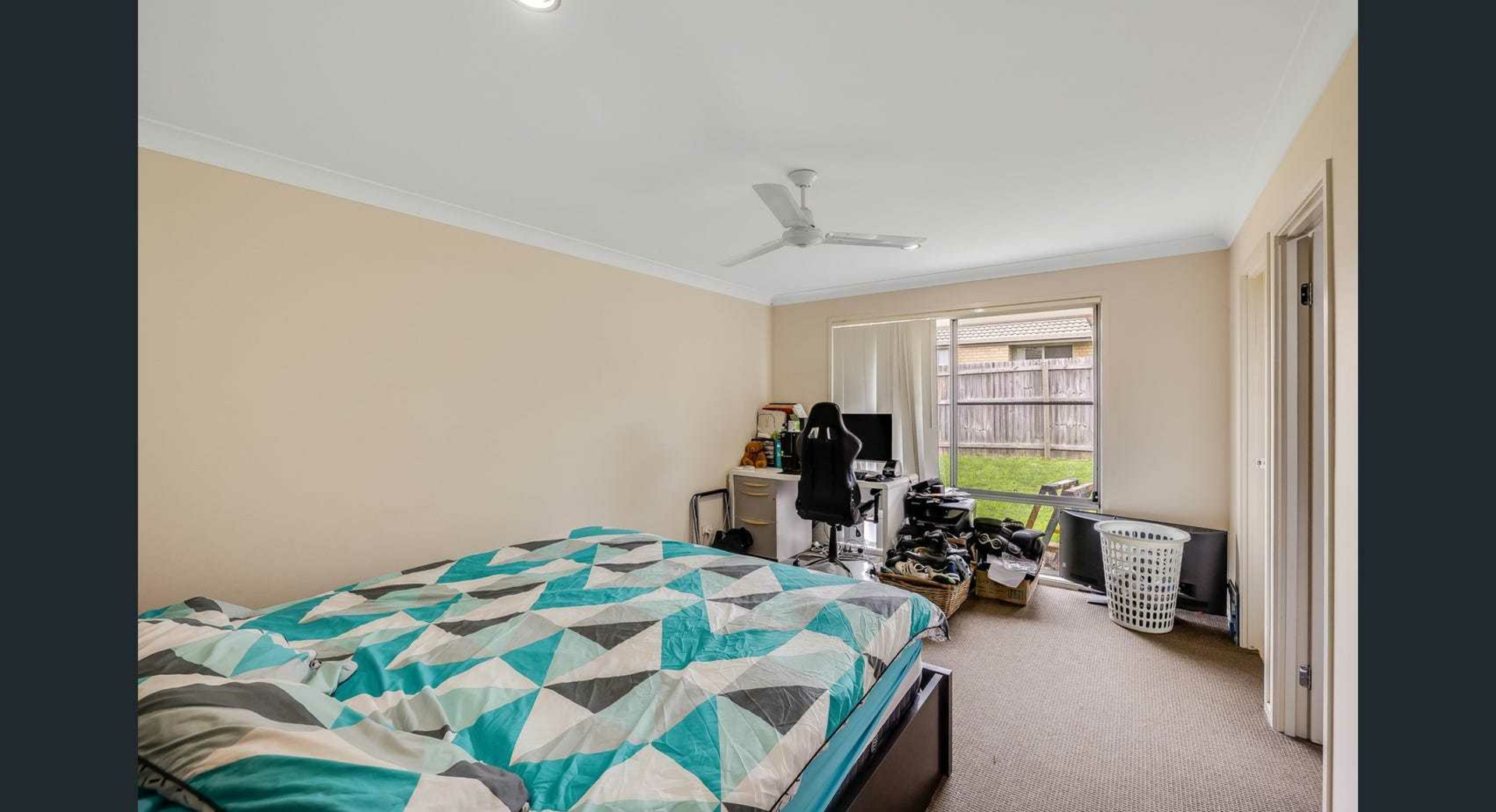 26 Cashmore Street — photo 8 of 11