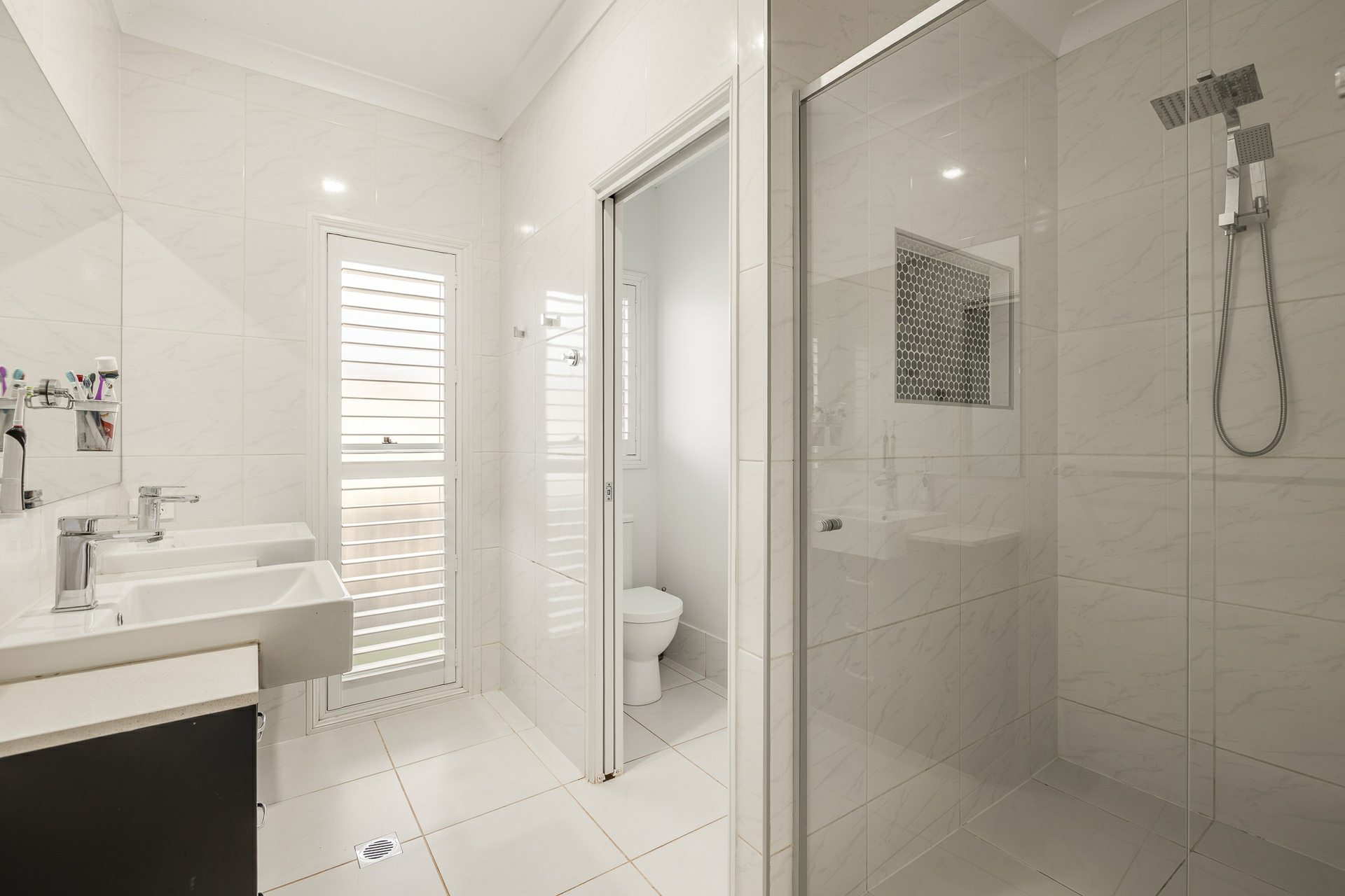 10 MacGregor Avenue — photo 15 of 19
