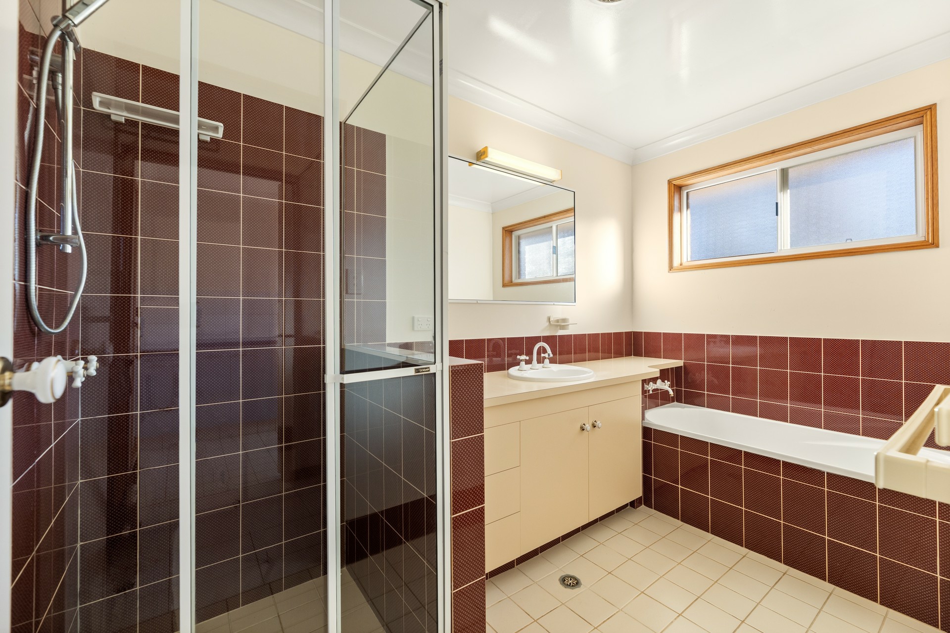 12 Merlin Court — photo 9 of 11