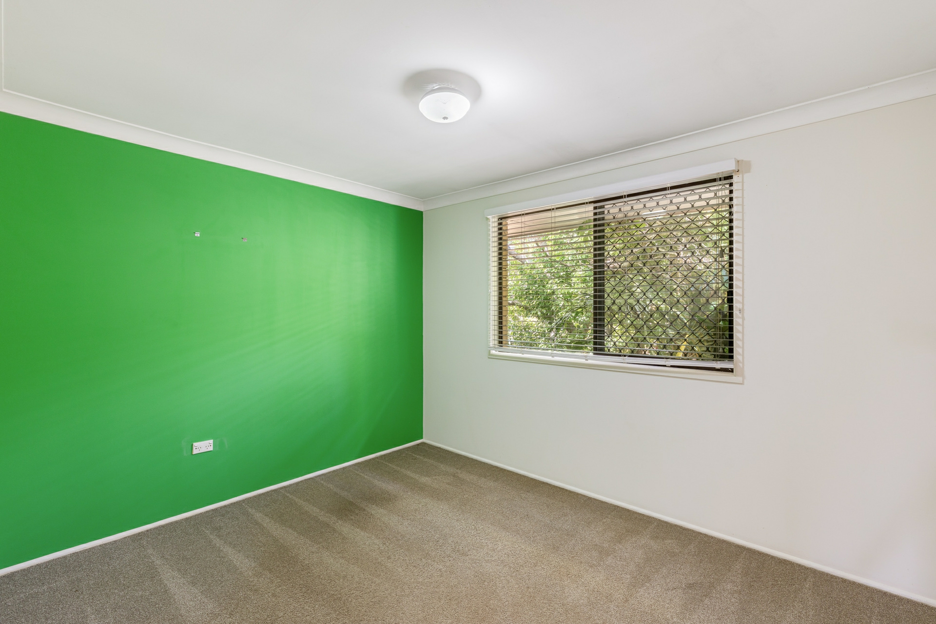 15 Ludlow Court — photo 9 of 22