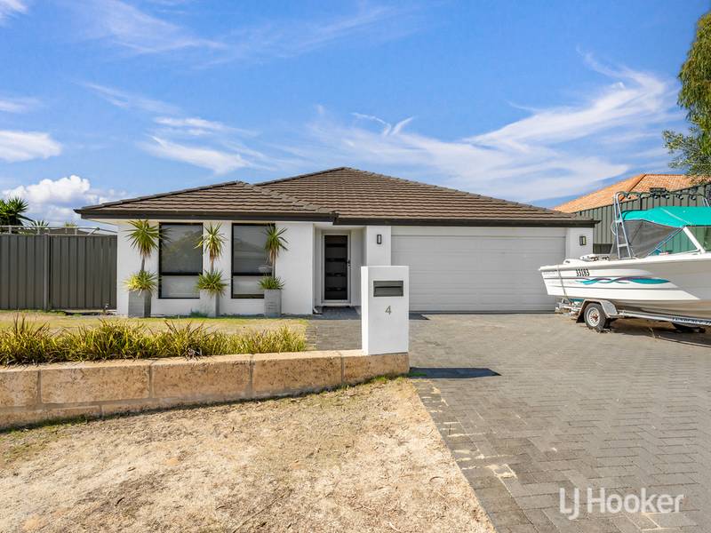 4 Sadler Circuit, Australind