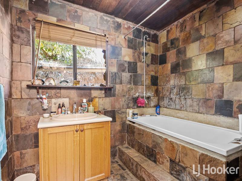 1068 Coalfields Road, WORSLEY