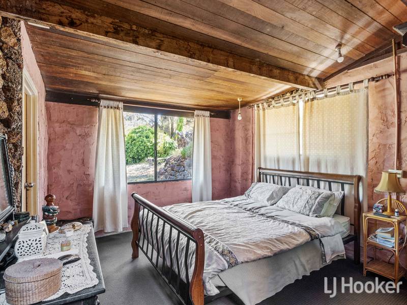 1068 Coalfields Road, WORSLEY