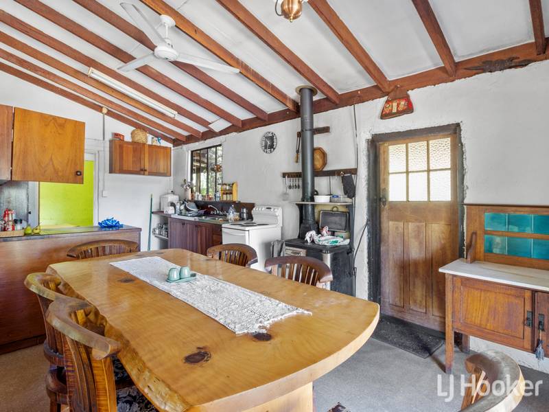 1068 Coalfields Road, WORSLEY