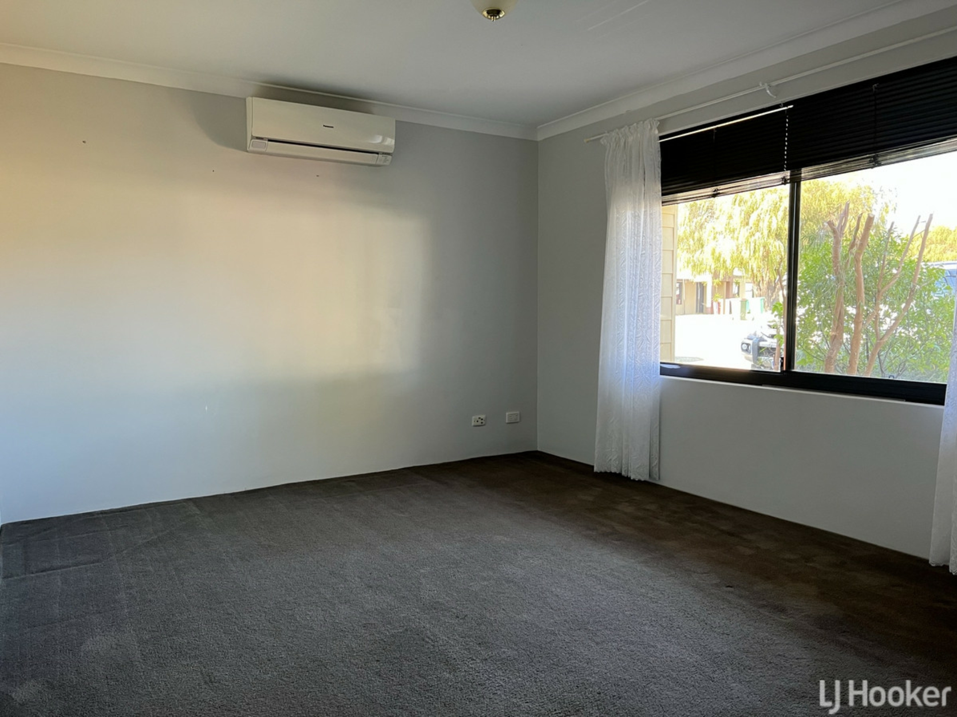 16 Jasmine Way, GLEN IRIS