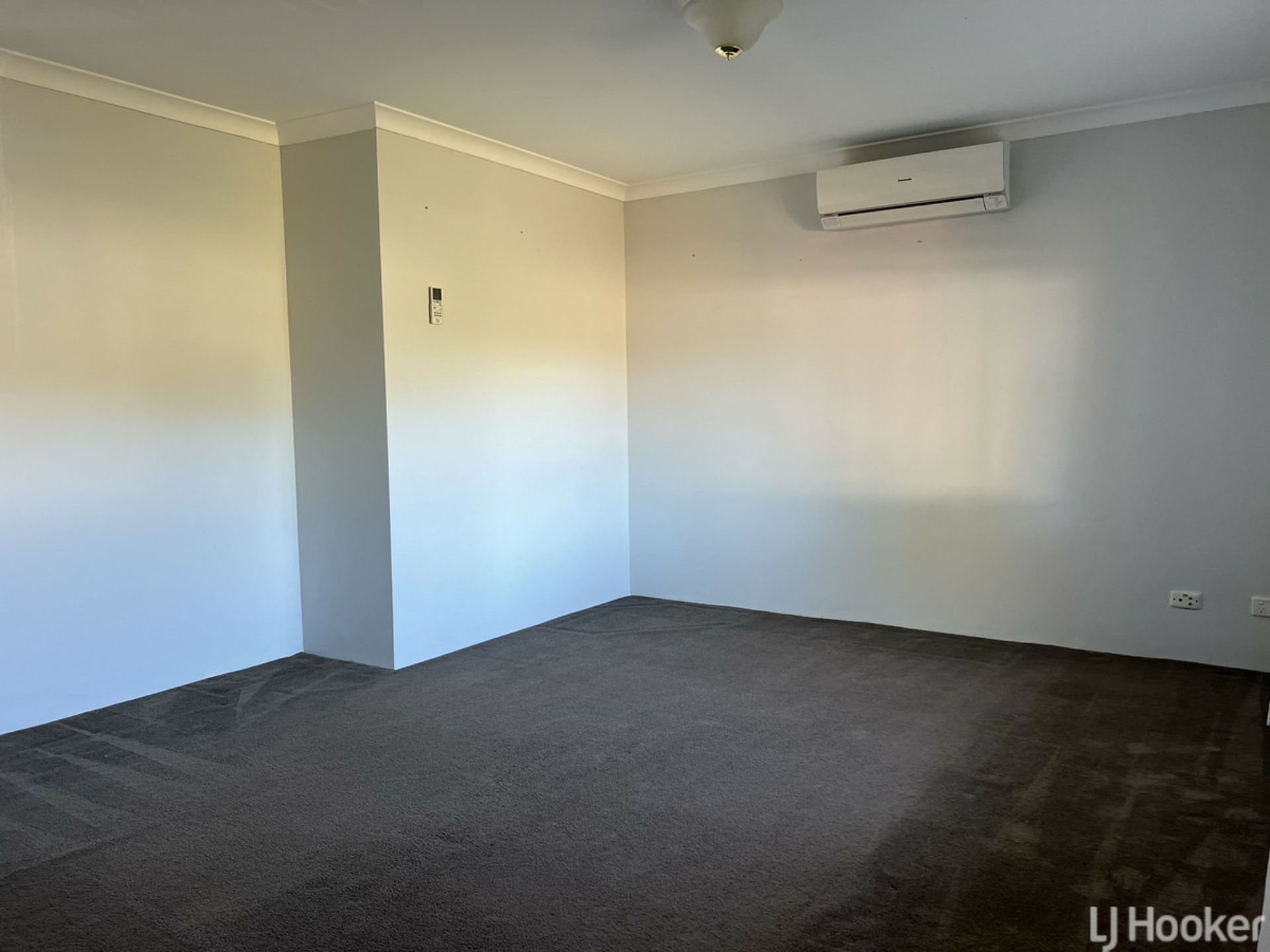 16 Jasmine Way, GLEN IRIS