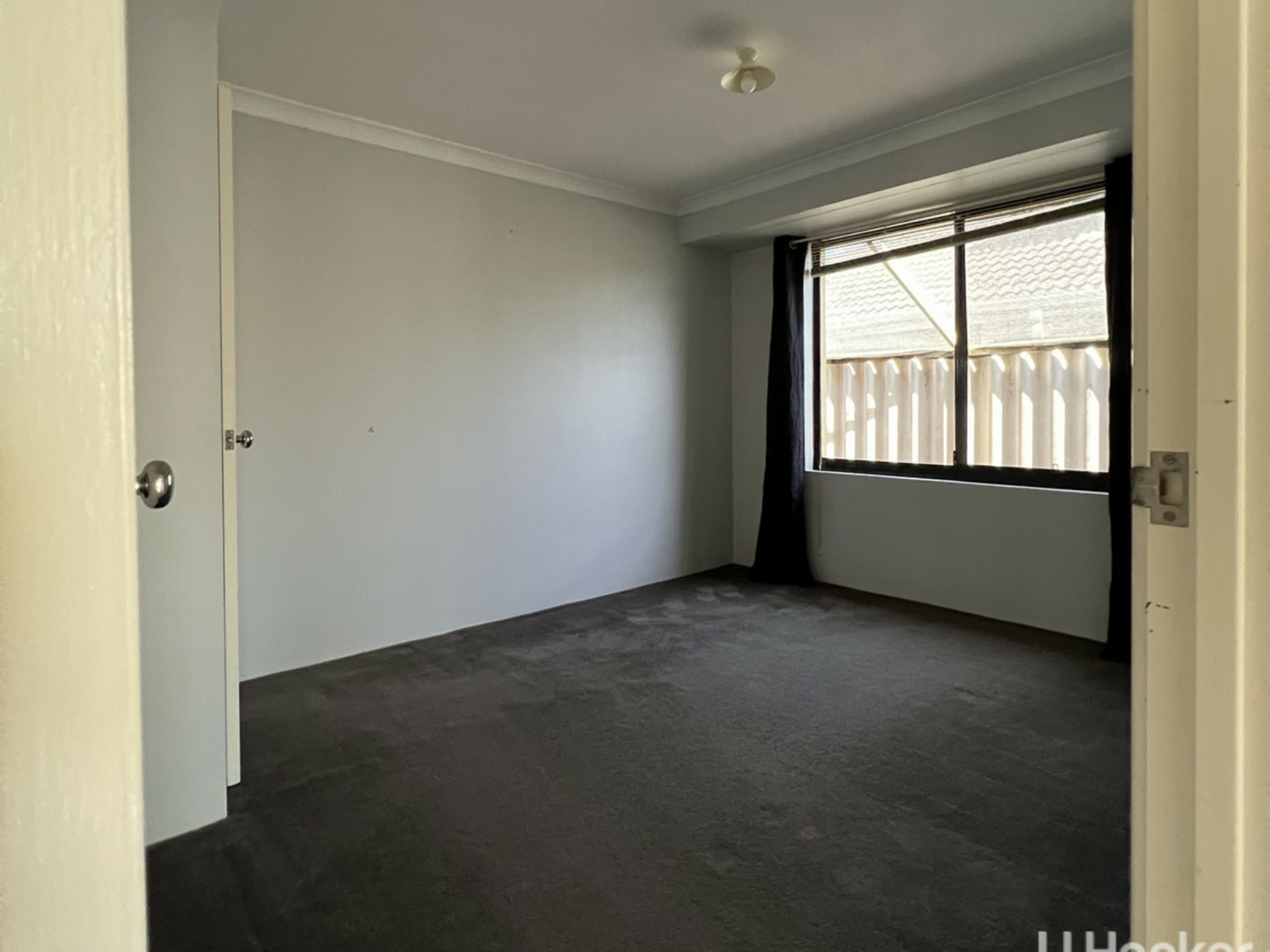 16 Jasmine Way, GLEN IRIS