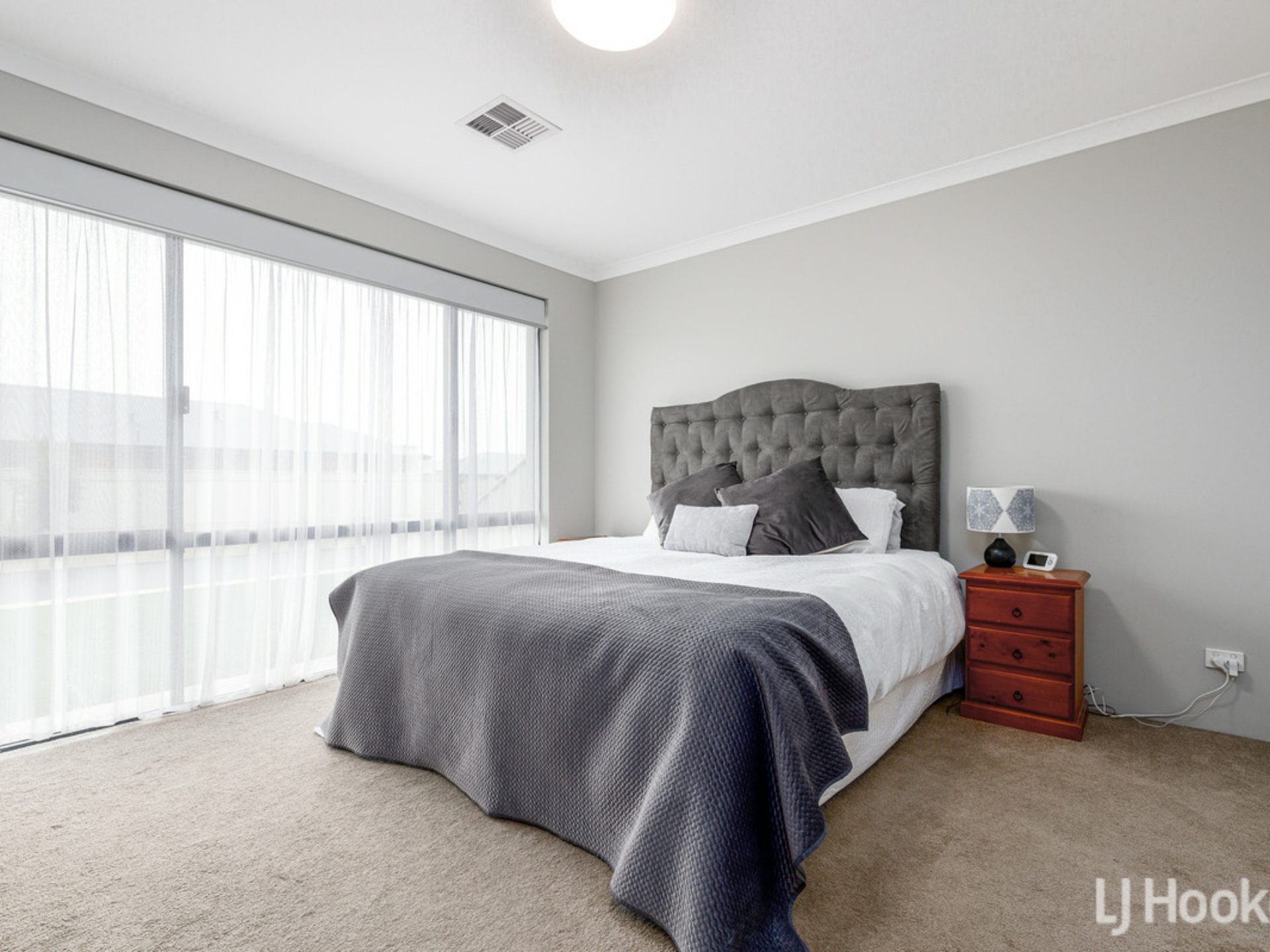 33 Solstice Way, AUSTRALIND