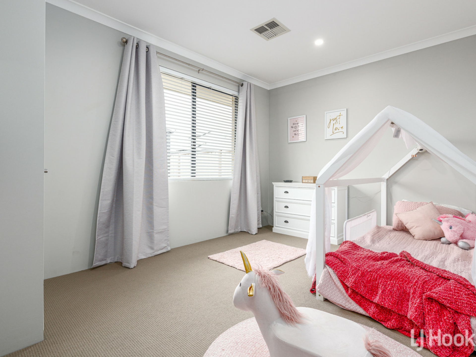 33 Solstice Way, AUSTRALIND