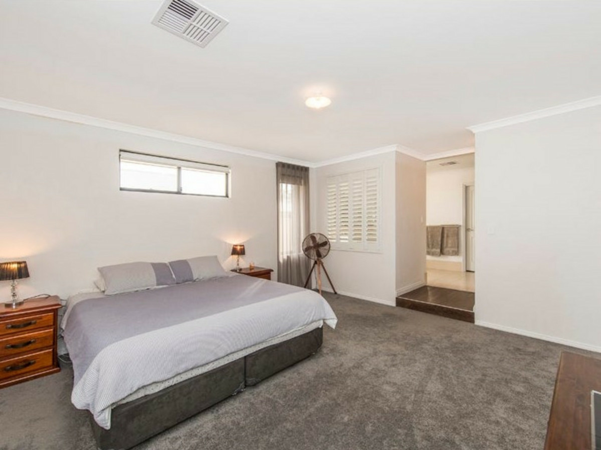 213 Braidwood Drive, AUSTRALIND