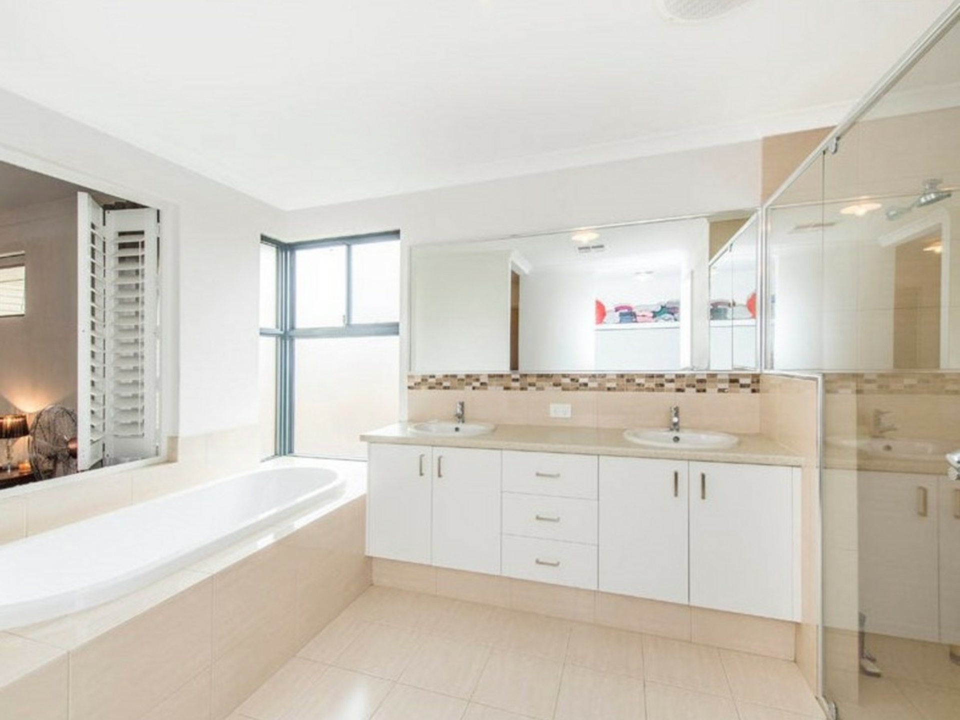 213 Braidwood Drive, AUSTRALIND