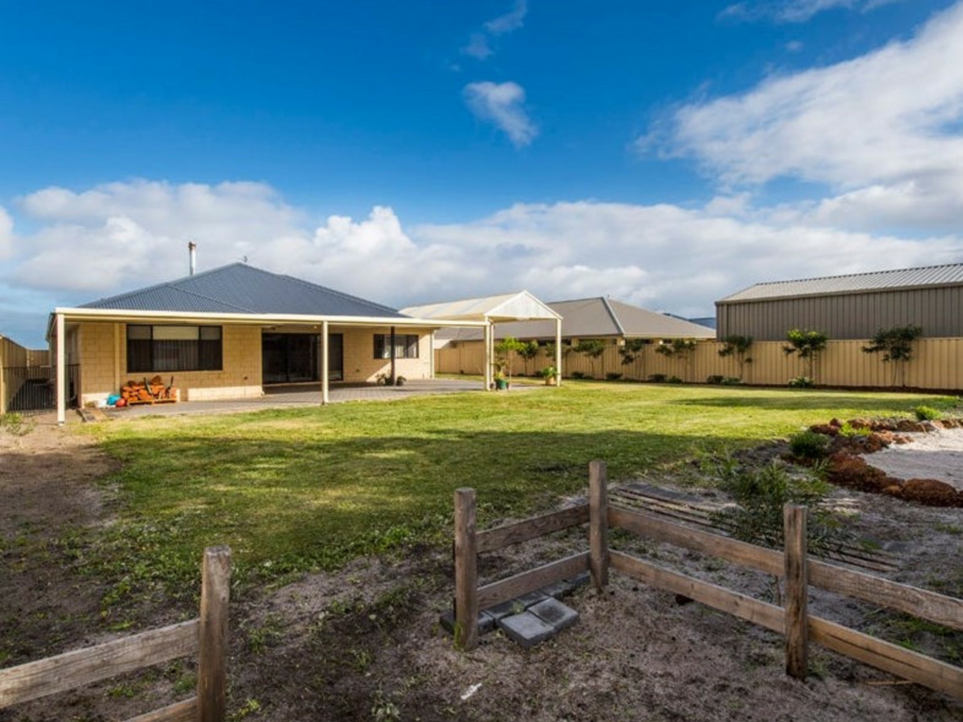 213 Braidwood Drive, AUSTRALIND