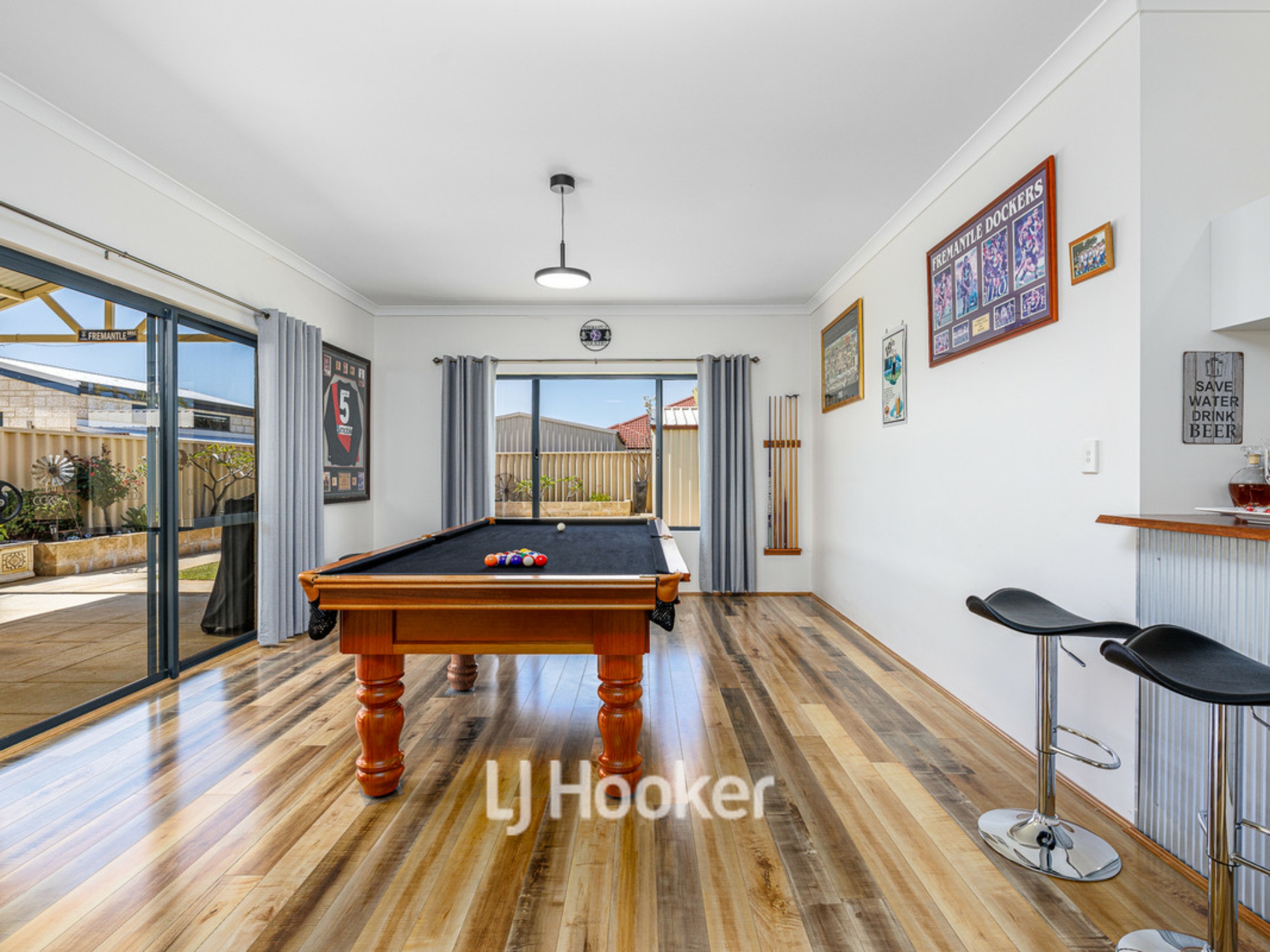 10 Avon Gardens, MILLBRIDGE