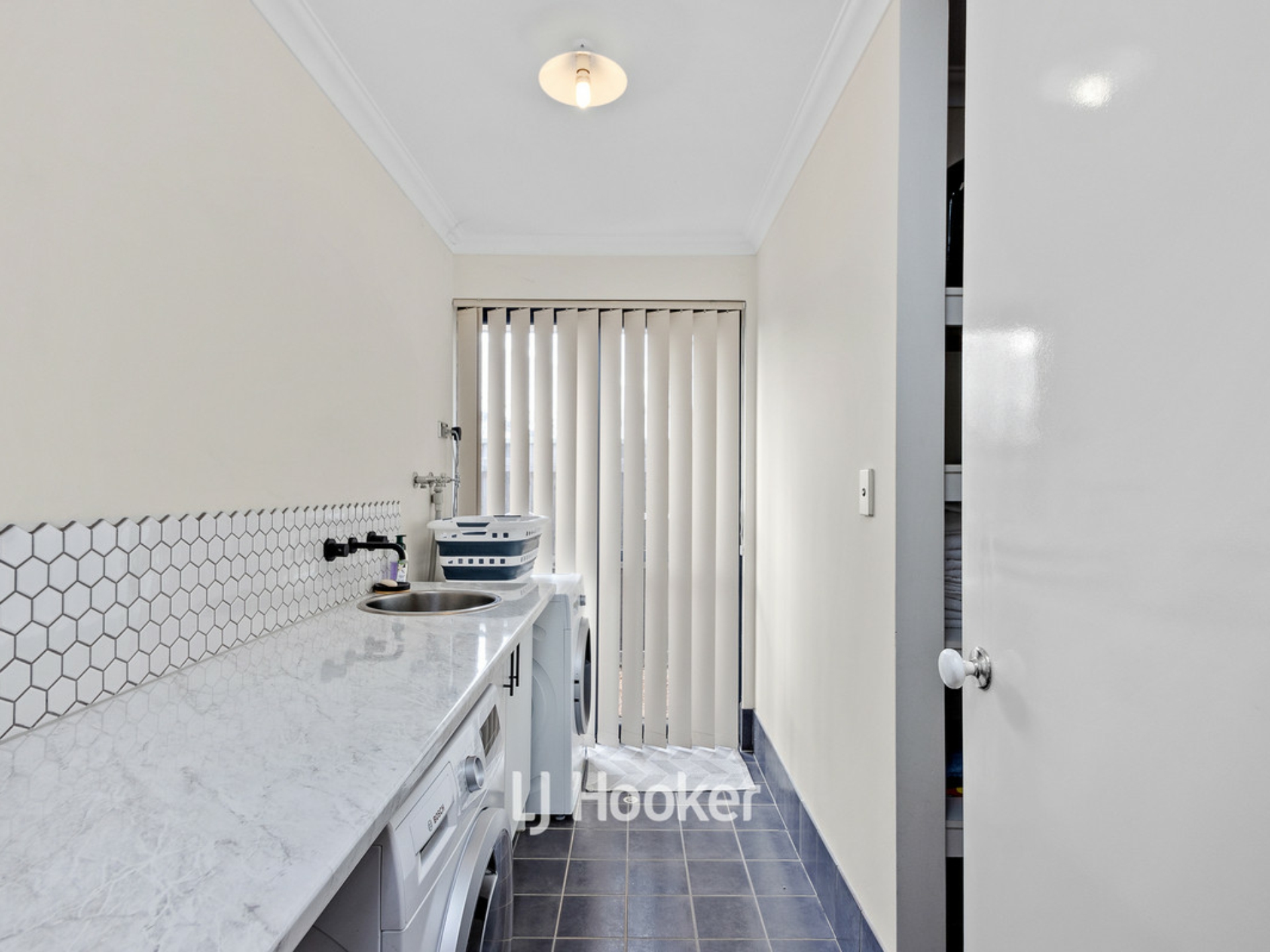 85 Barton Drive, AUSTRALIND