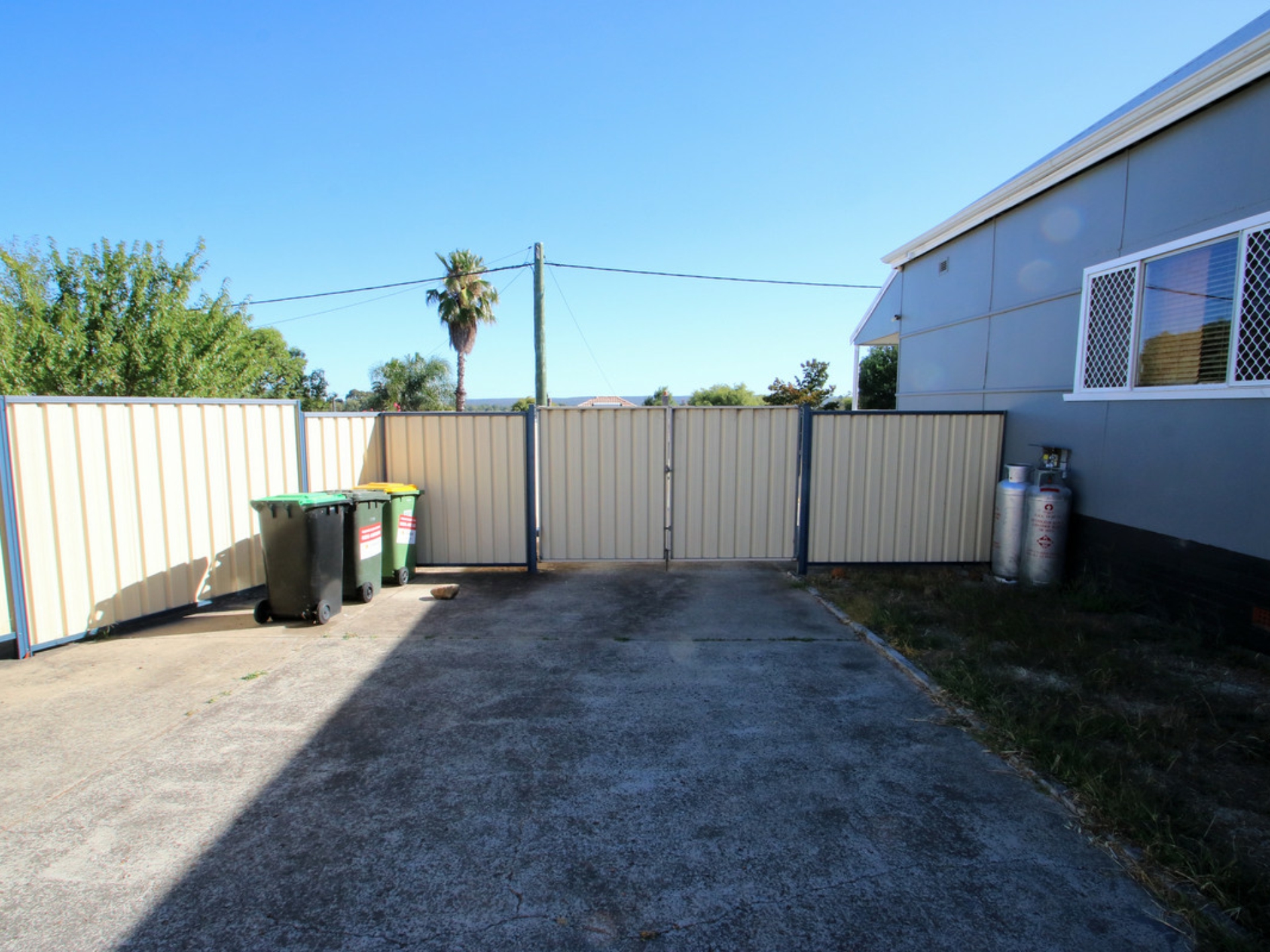 66 Deakin Street, COLLIE