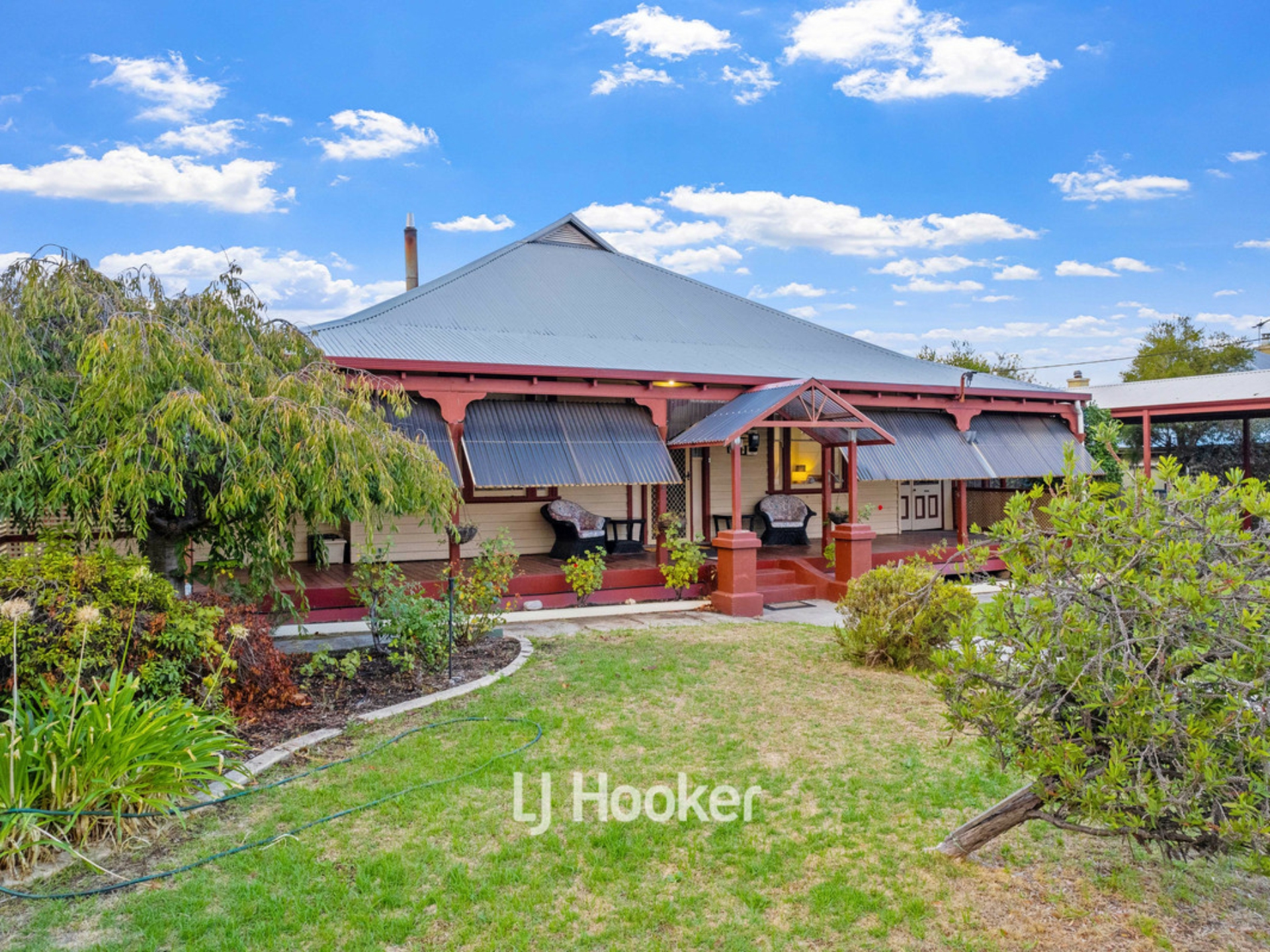 16 Hutton Street, Collie