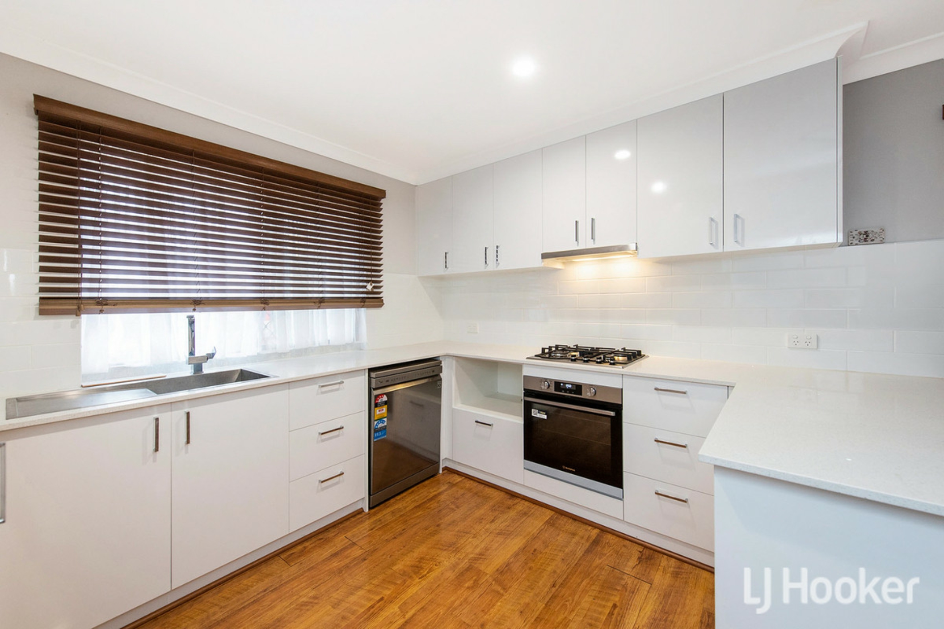 26 Saunders Street, COLLIE