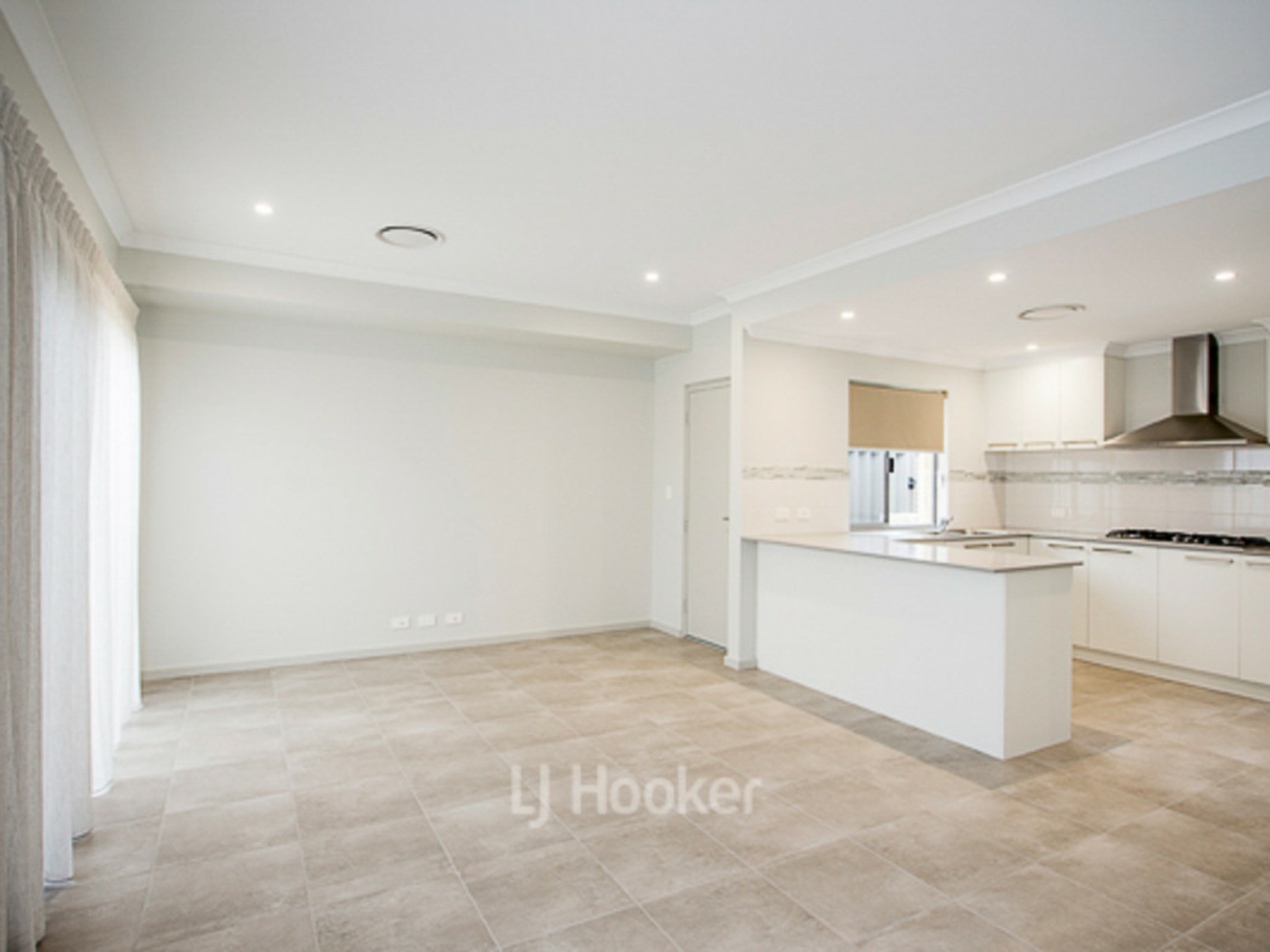8/11 Nepean Turn, MILLBRIDGE