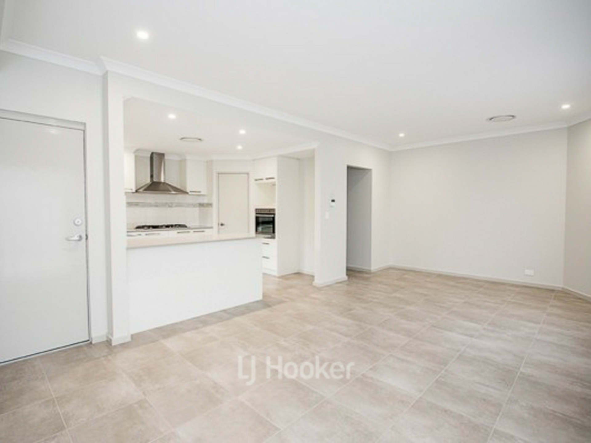 8/11 Nepean Turn, MILLBRIDGE