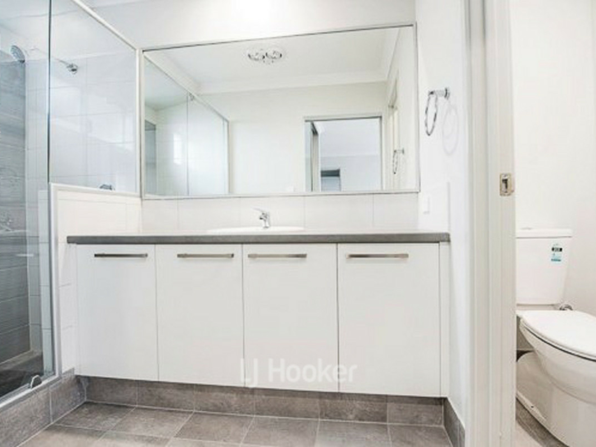8/11 Nepean Turn, MILLBRIDGE