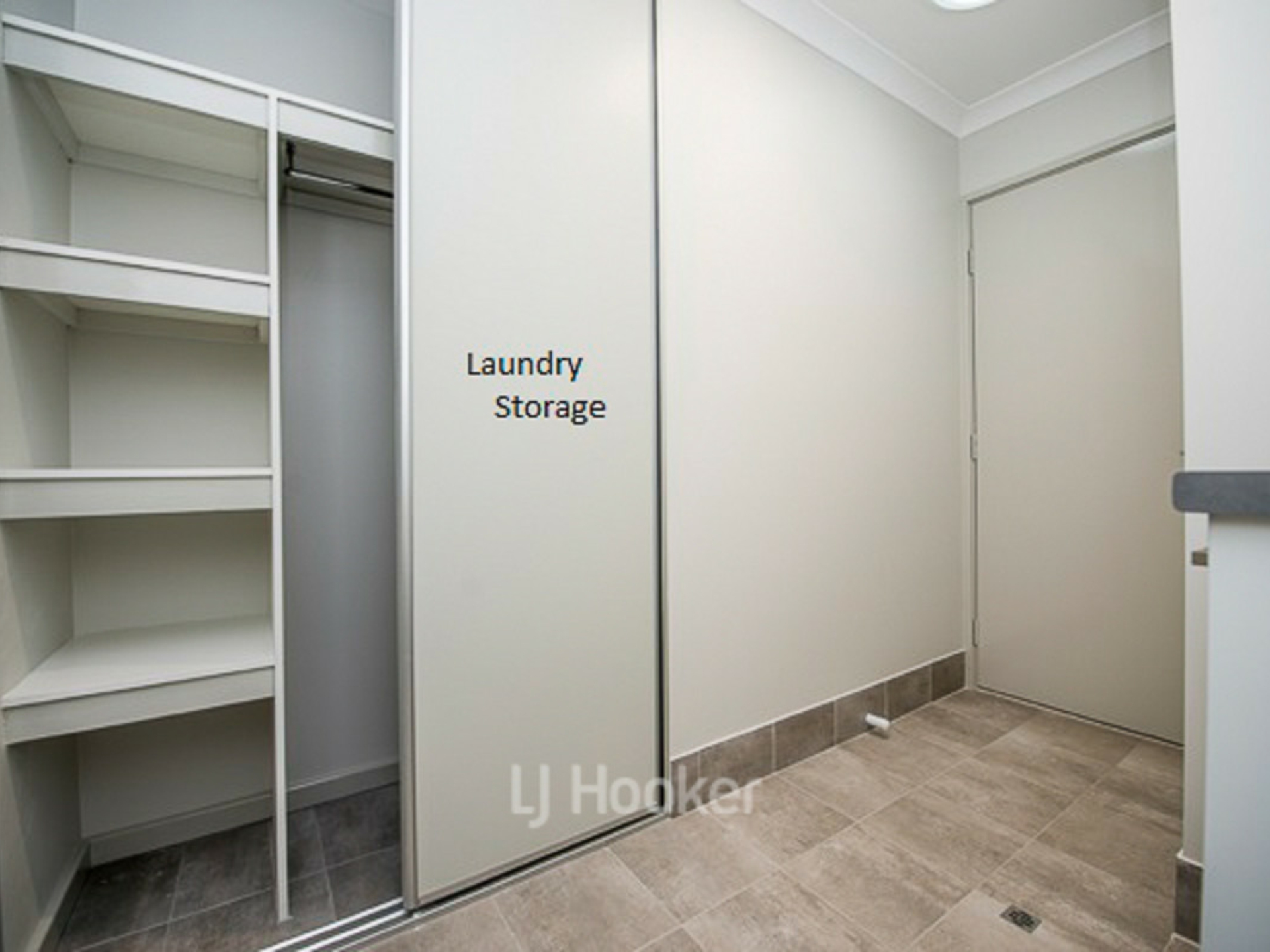 8/11 Nepean Turn, MILLBRIDGE